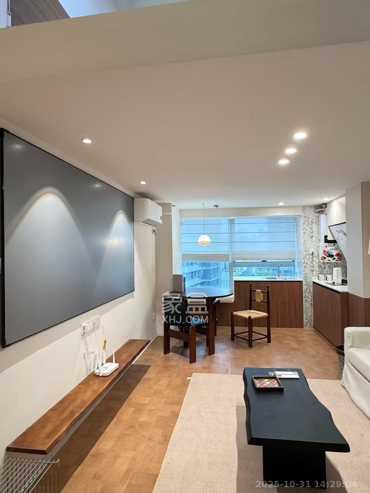 复地滨江金融中心  2室1厅1卫    3000.0元/月 复地滨江金融中心  2室1厅1卫    3000.0元/月室内图1