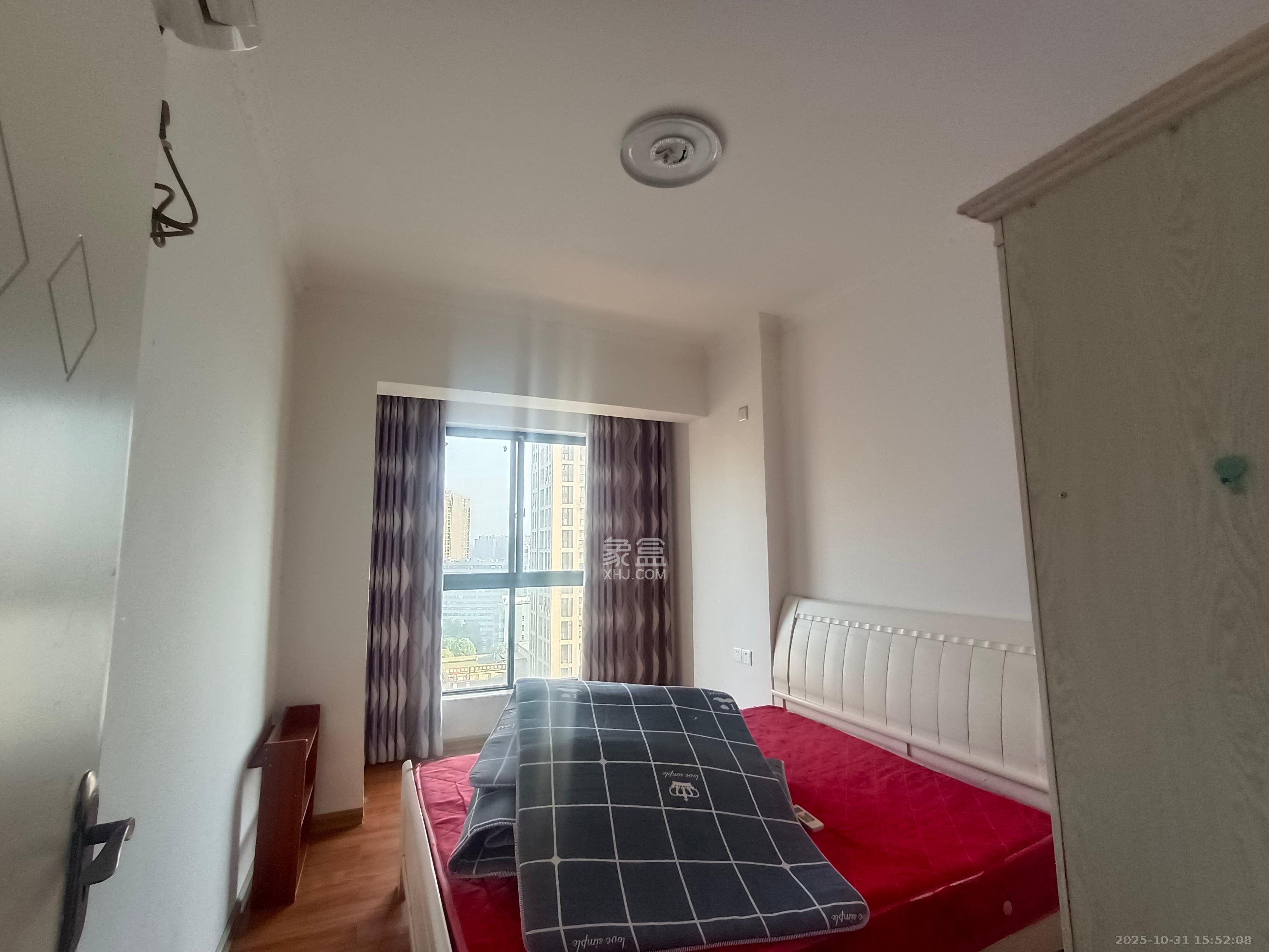 兴旺正佳广场(金石雅苑)  3室2厅1卫    2500.0元/月 兴旺正佳广场(金石雅苑)  3室2厅1卫    2500.0元/月室内图