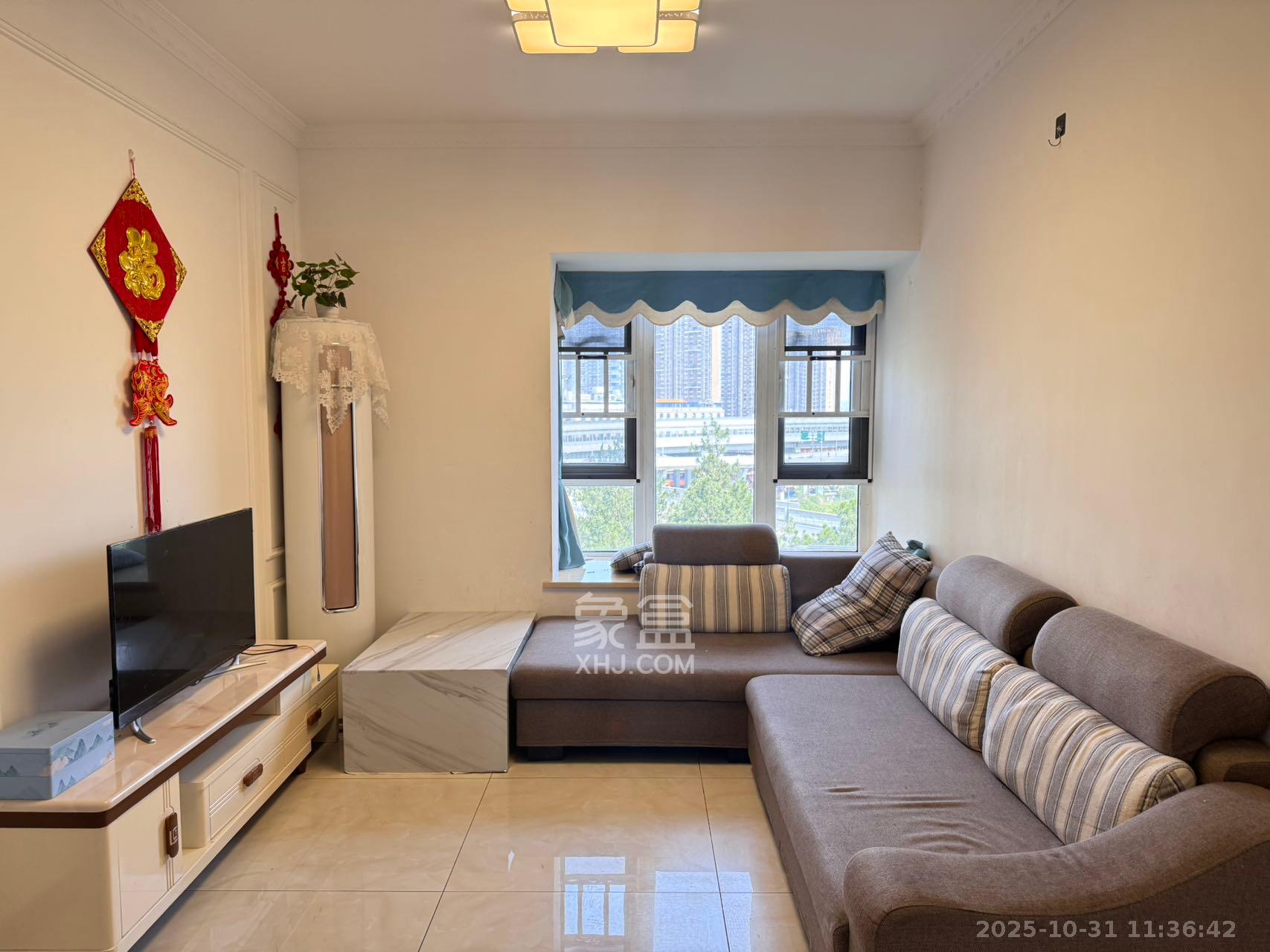 荣盛花语城  1室0厅0卫    1800.0元/月 荣盛花语城  1室0厅0卫    1800.0元/月