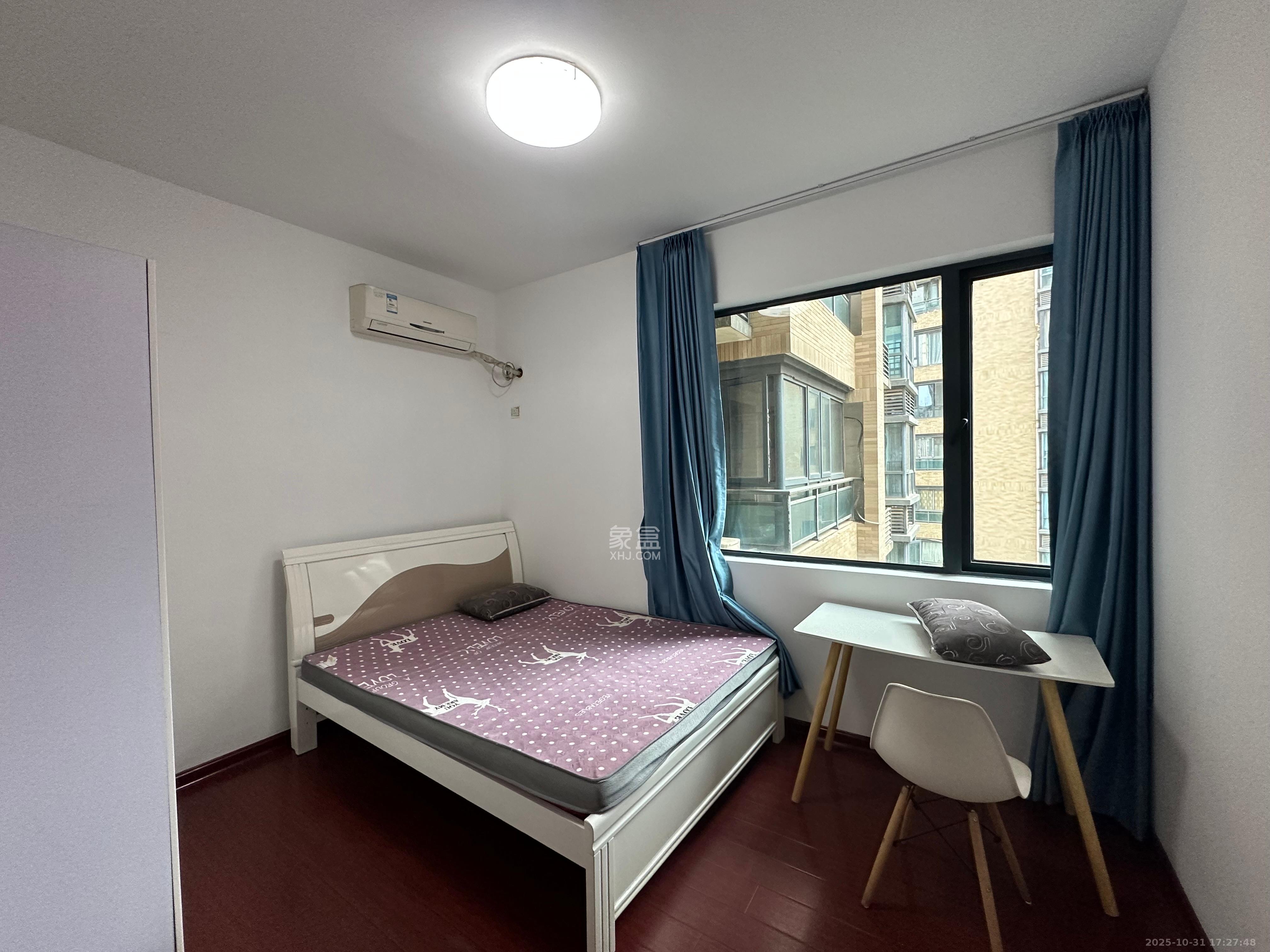 湘府9号  2室1厅1卫    1900.0元/月室内图