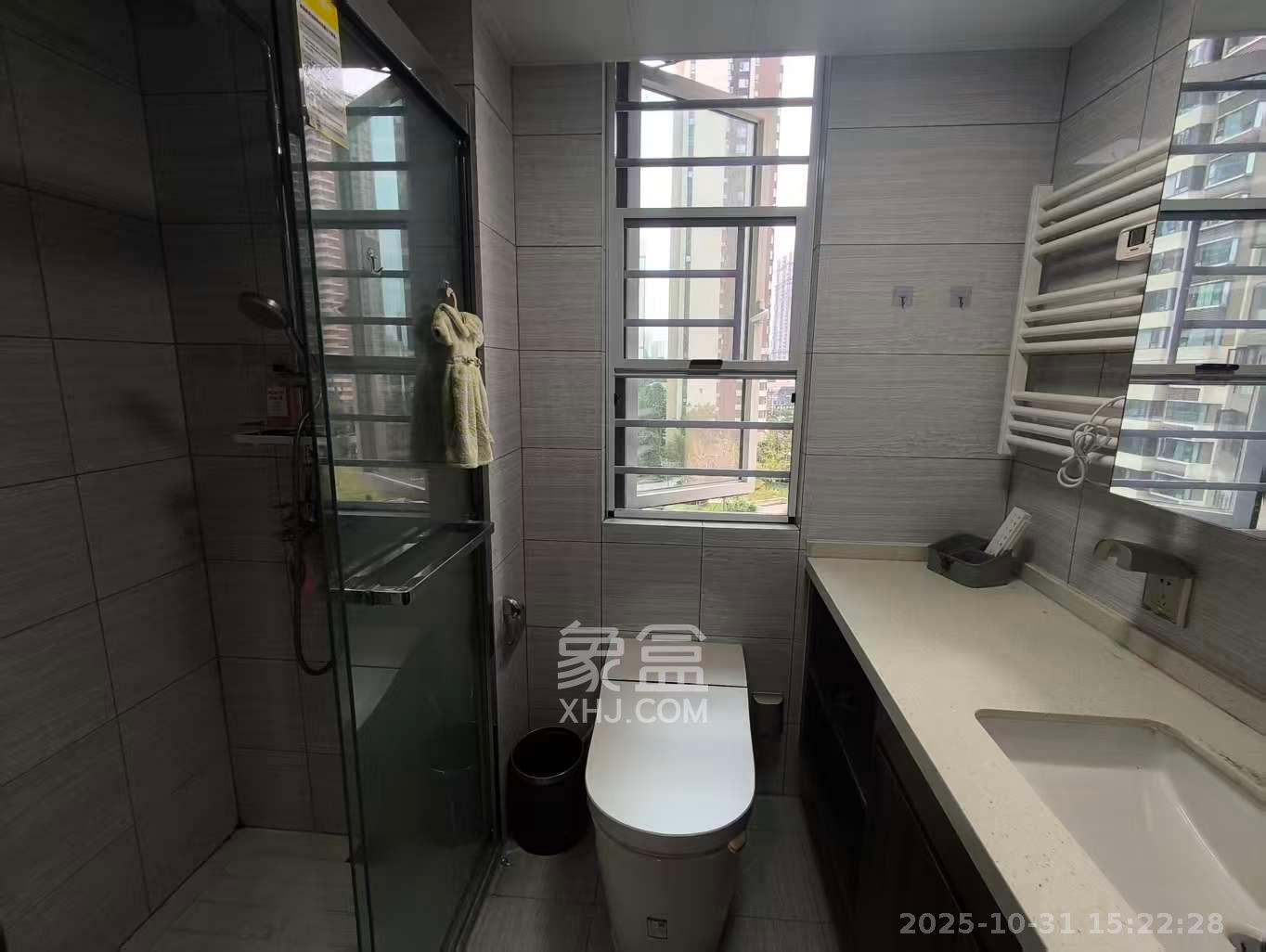 中欣楚天御府E区  4室2厅2卫    3600.0元/月室内图