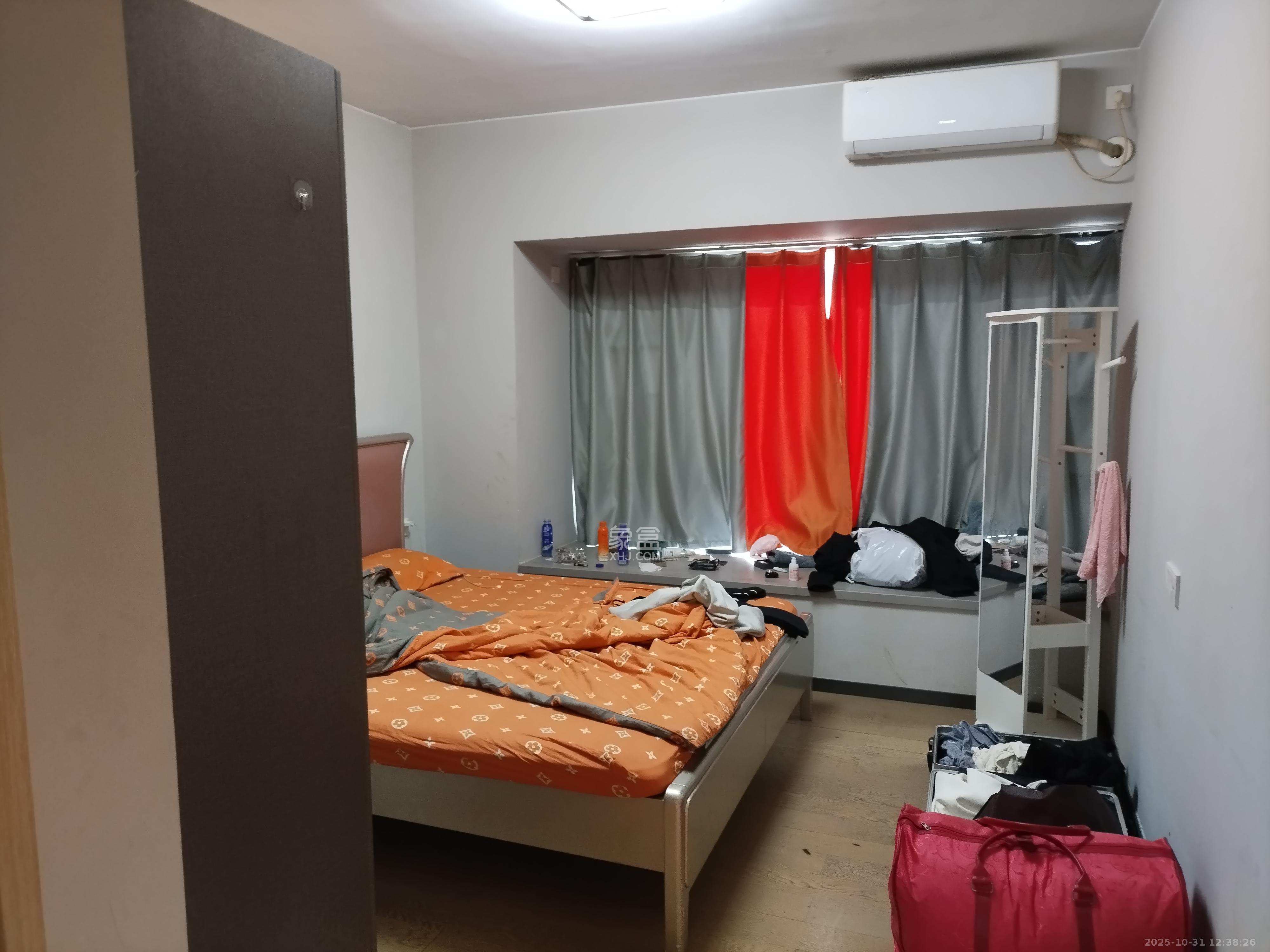 时代印记(长沙时代印记花园)  4室2厅2卫    4000.0元/月 时代印记(长沙时代印记花园)  4室2厅2卫    4000.0元/月室内图