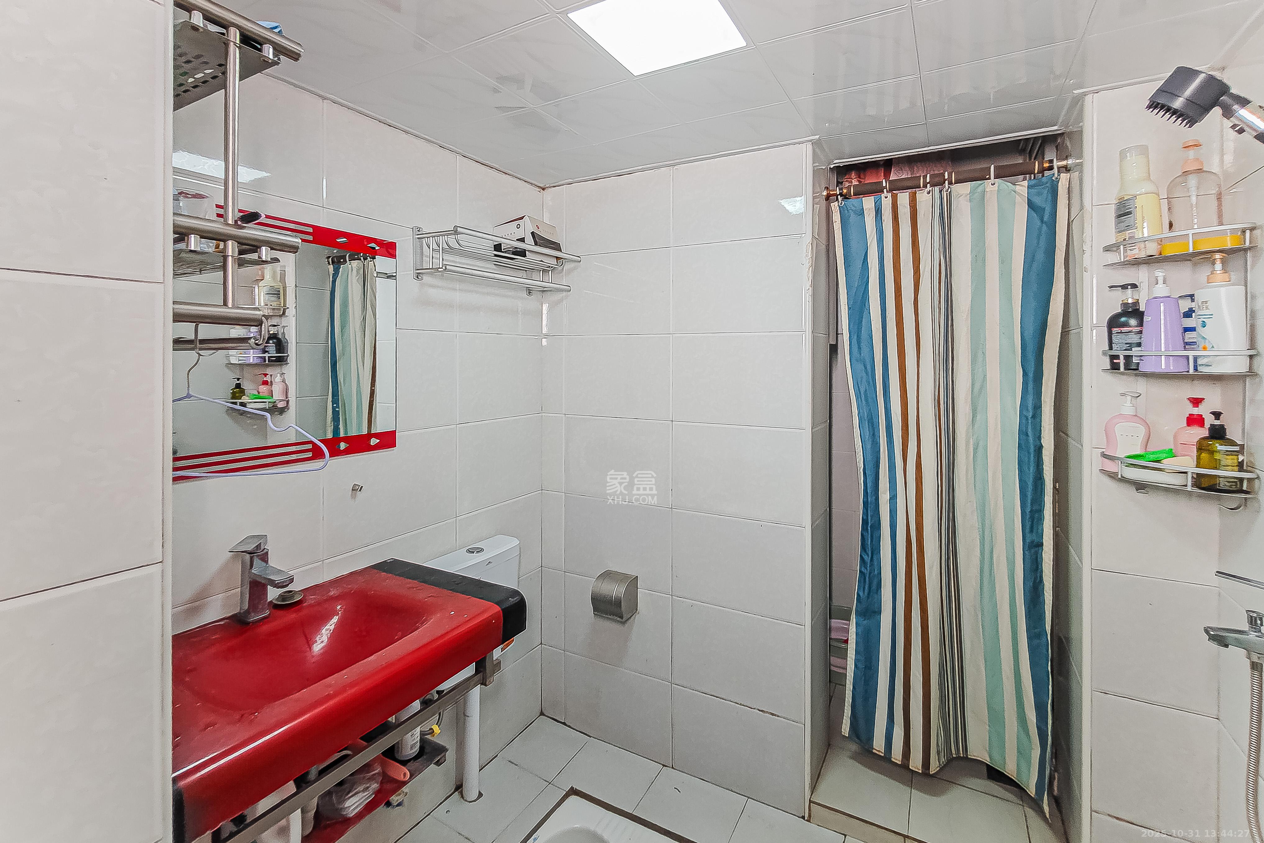 益佳苑  2室2厅1卫    72.0万 益佳苑  2室2厅1卫    72.0万卫生间