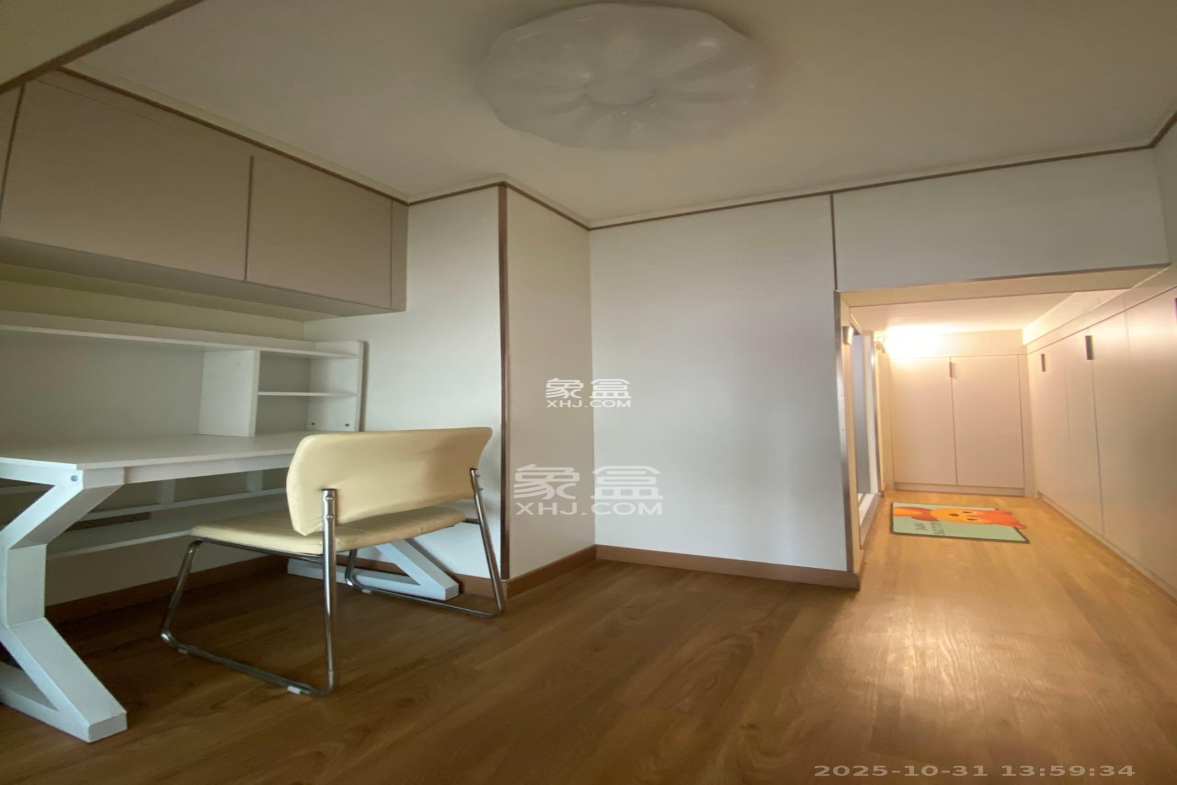 中建嘉和城  4室2厅1卫    2800.0元/月 中建嘉和城  4室2厅1卫    2800.0元/月室内图