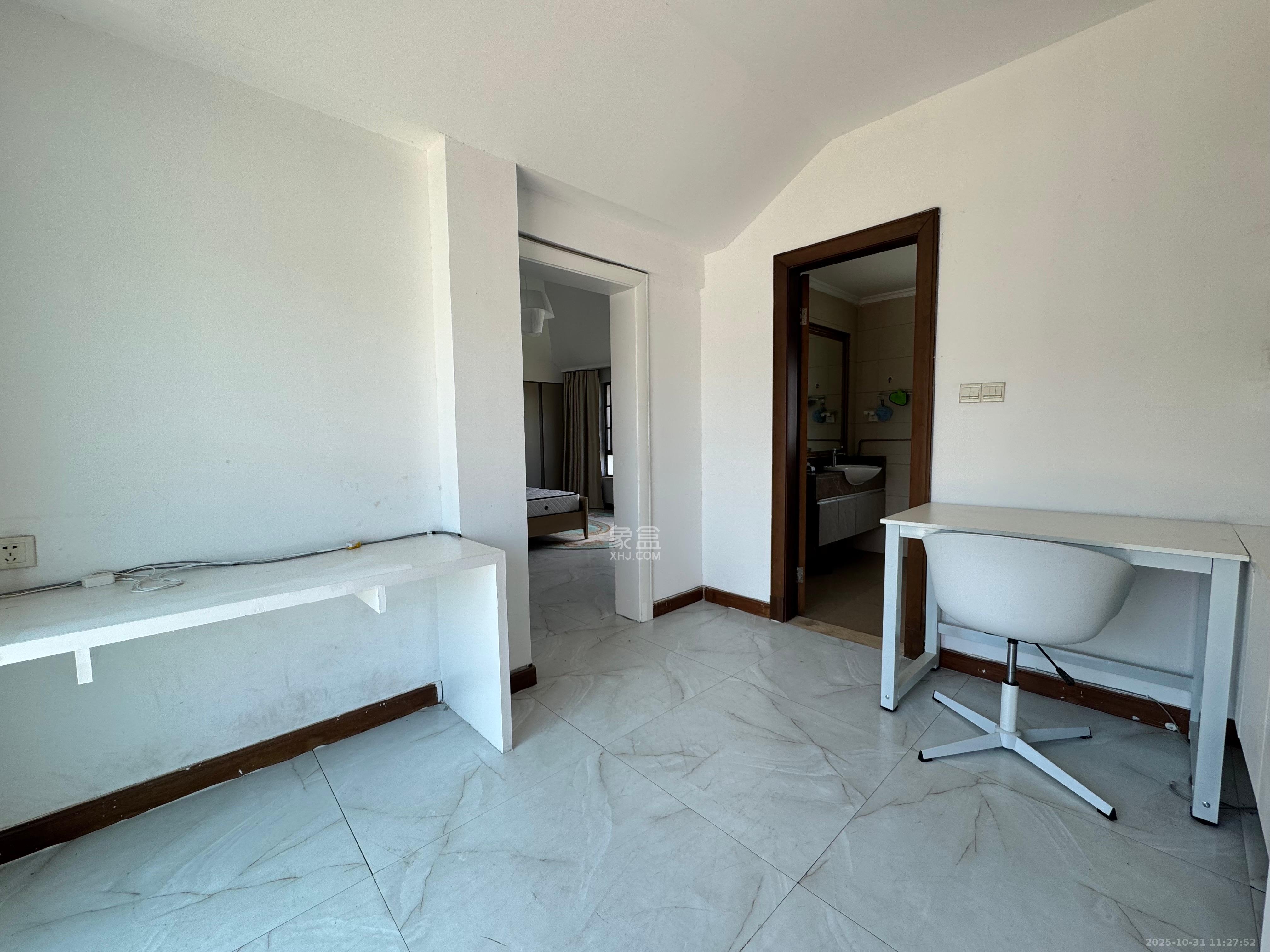 碧桂园威尼斯城  6室2厅1卫    10800.0元/月室内图