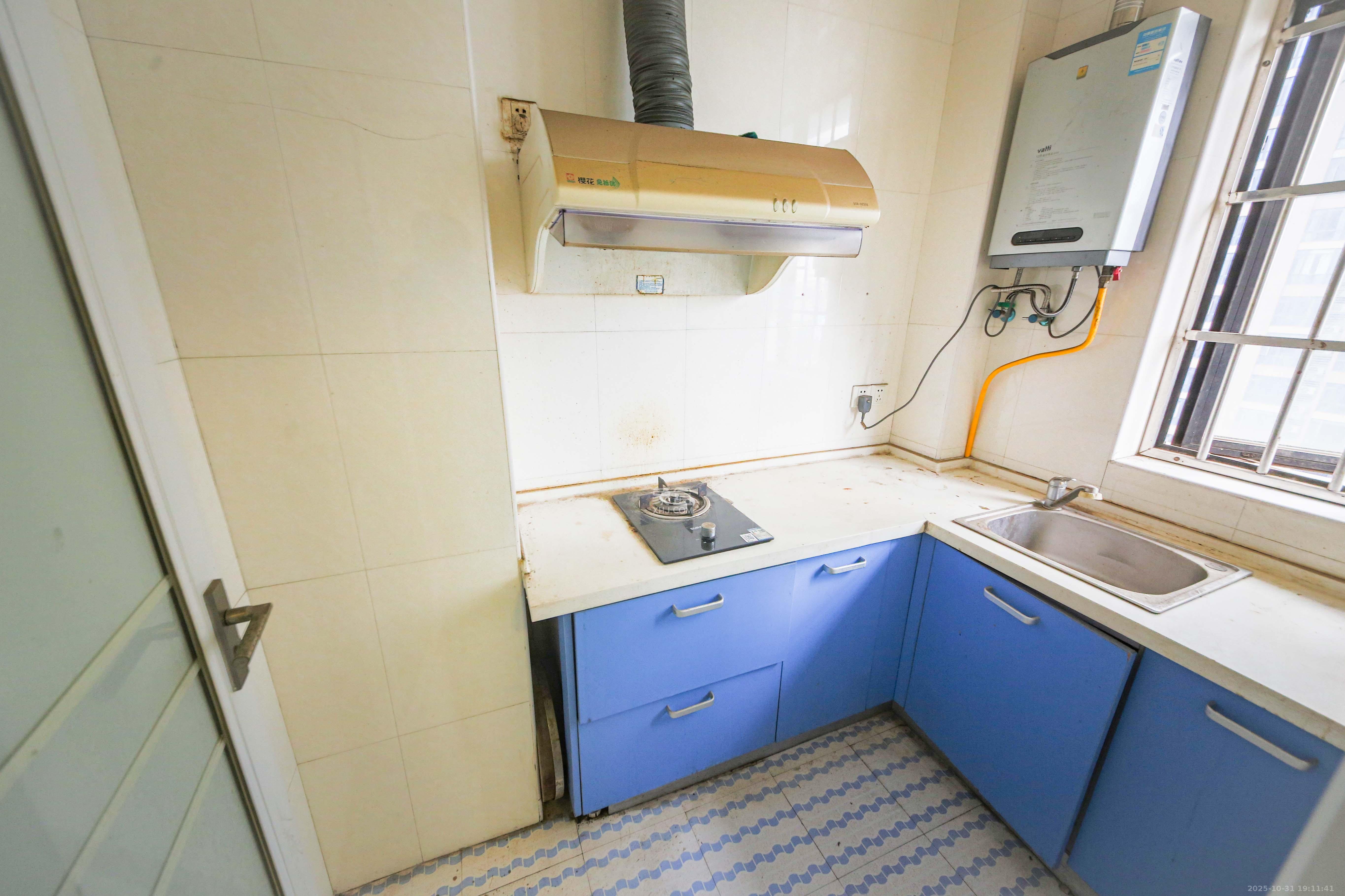 鑫远杰座  2室1厅1卫    50.0万 鑫远杰座  2室1厅1卫    50.0万厨房