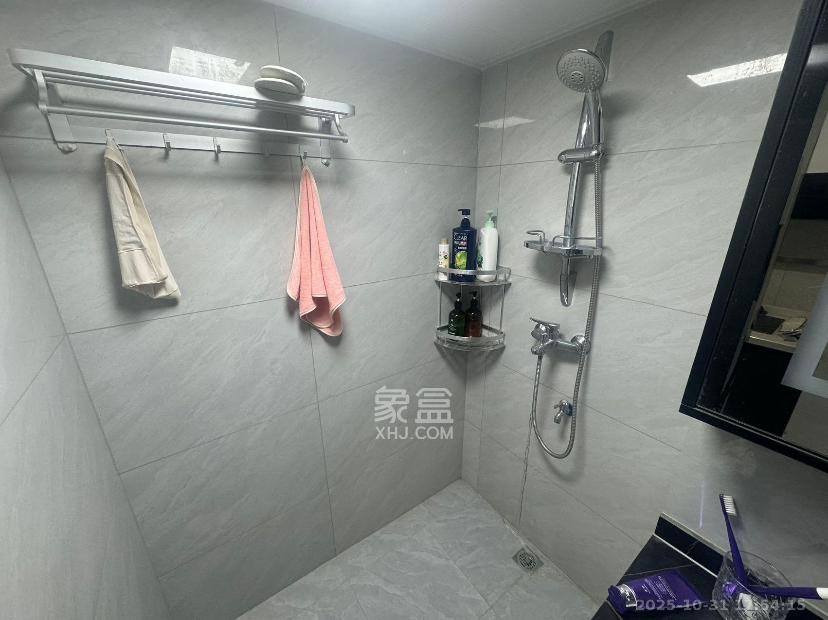 福晟翡翠湾 2室1厅1卫 1800.0元/月 福晟翡翠湾 2室1厅1卫 1800.0元/月室内图