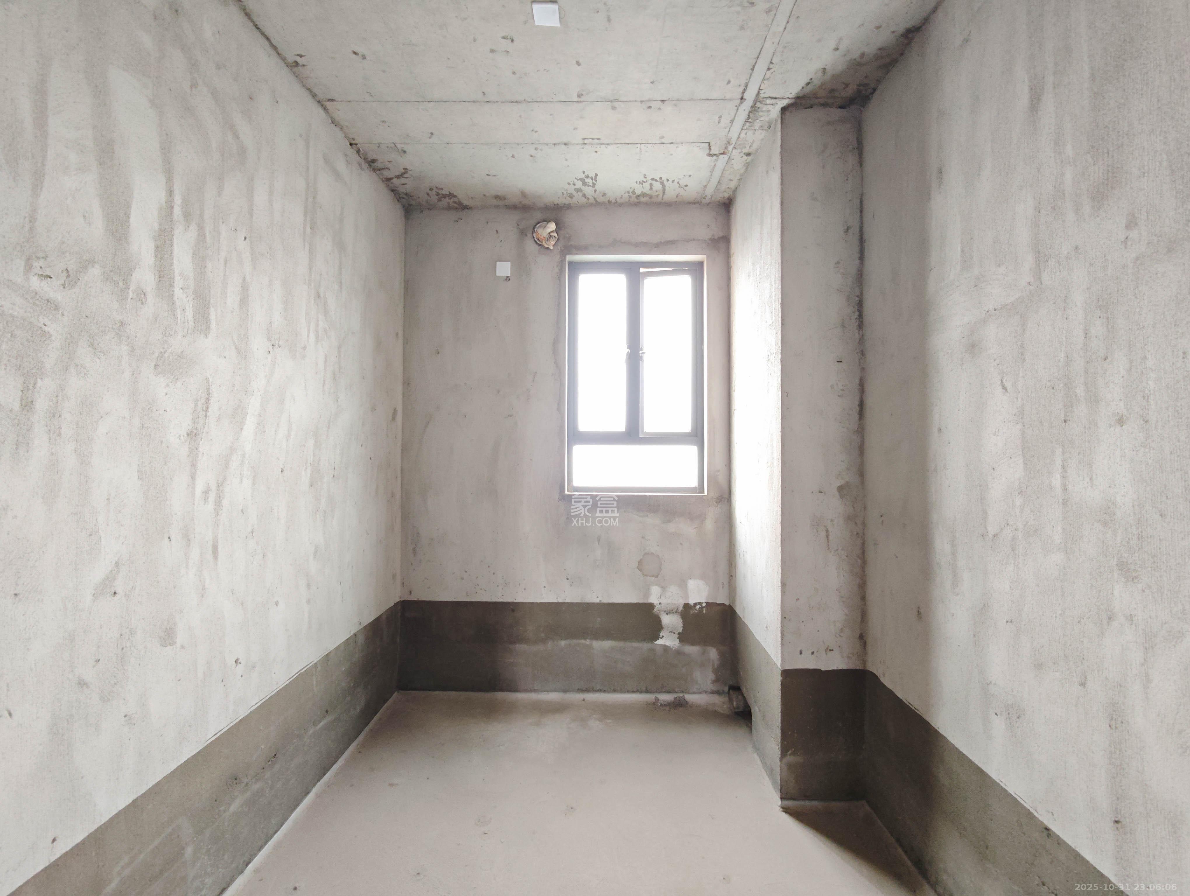 碧桂园南城首府（东宸林海）  4室2厅2卫    134.0万卫生间