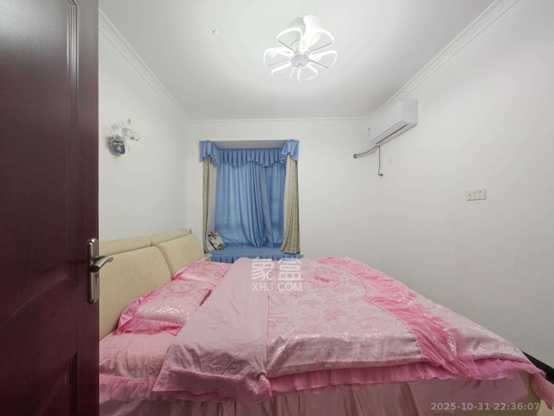 丽发新城 1室2厅1卫 66.0万 丽发新城 1室2厅1卫 66.0万卧室