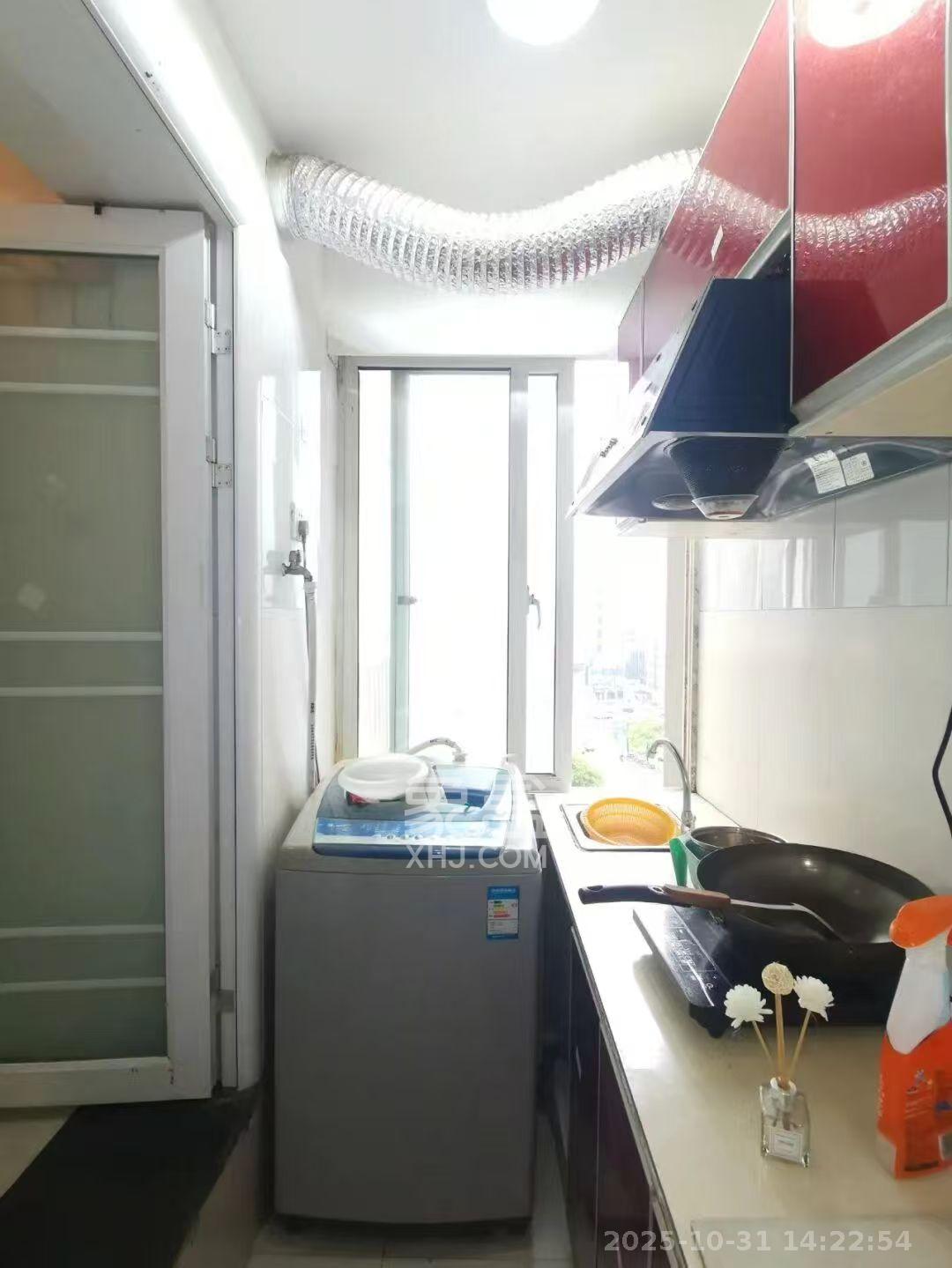 香麓丽舍  1室1厅1卫    1200.0元/月 香麓丽舍  1室1厅1卫    1200.0元/月室内图