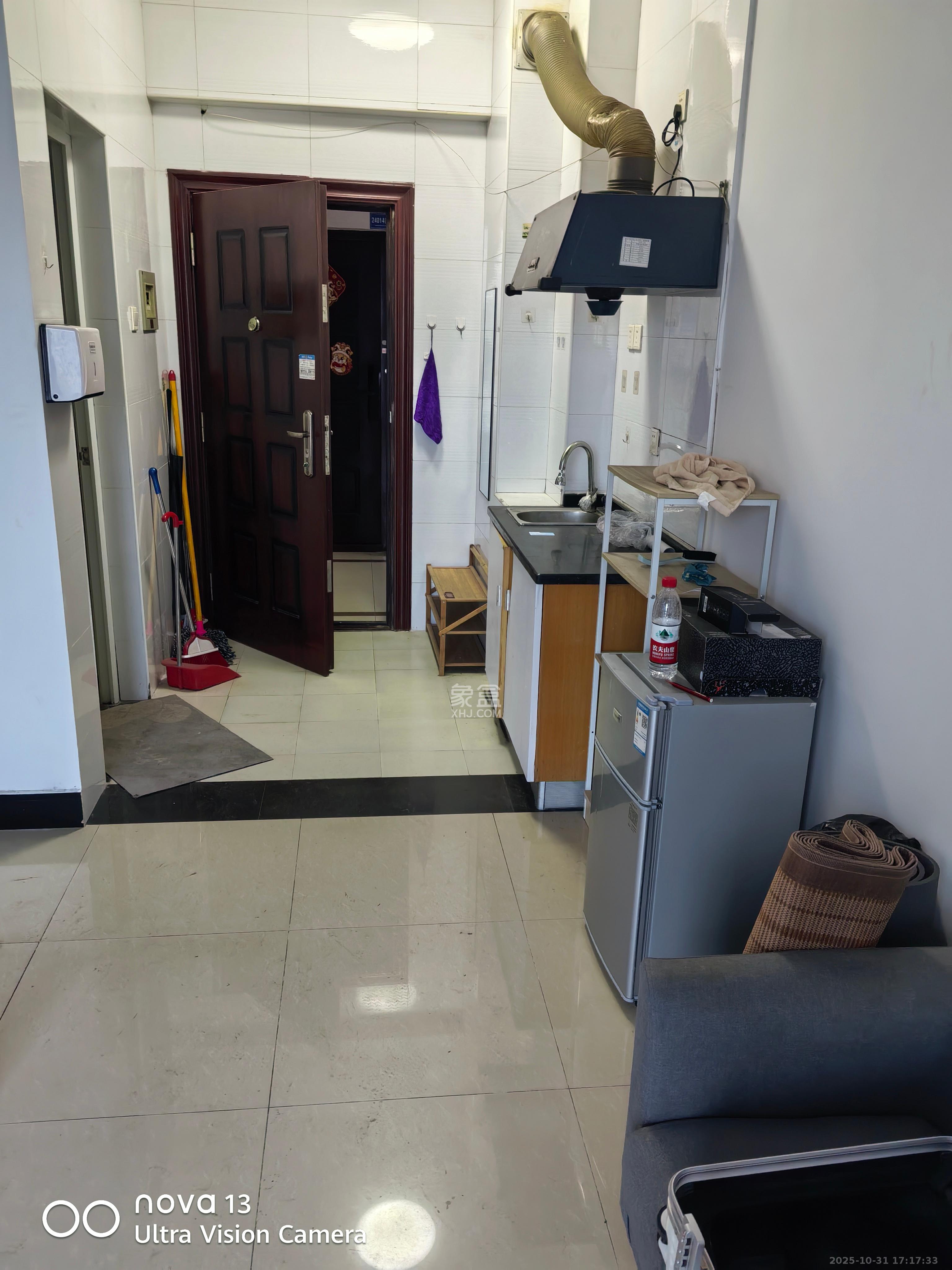 长城华都  1室1厅1卫    1200.0元/月 长城华都  1室1厅1卫    1200.0元/月室内图