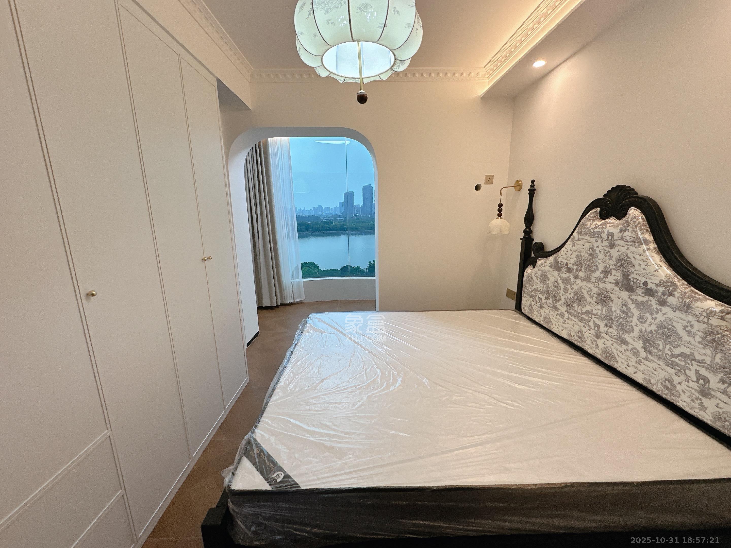 欧陆经典  2室1厅1卫    5500.0元/月 欧陆经典  2室1厅1卫    5500.0元/月室内图