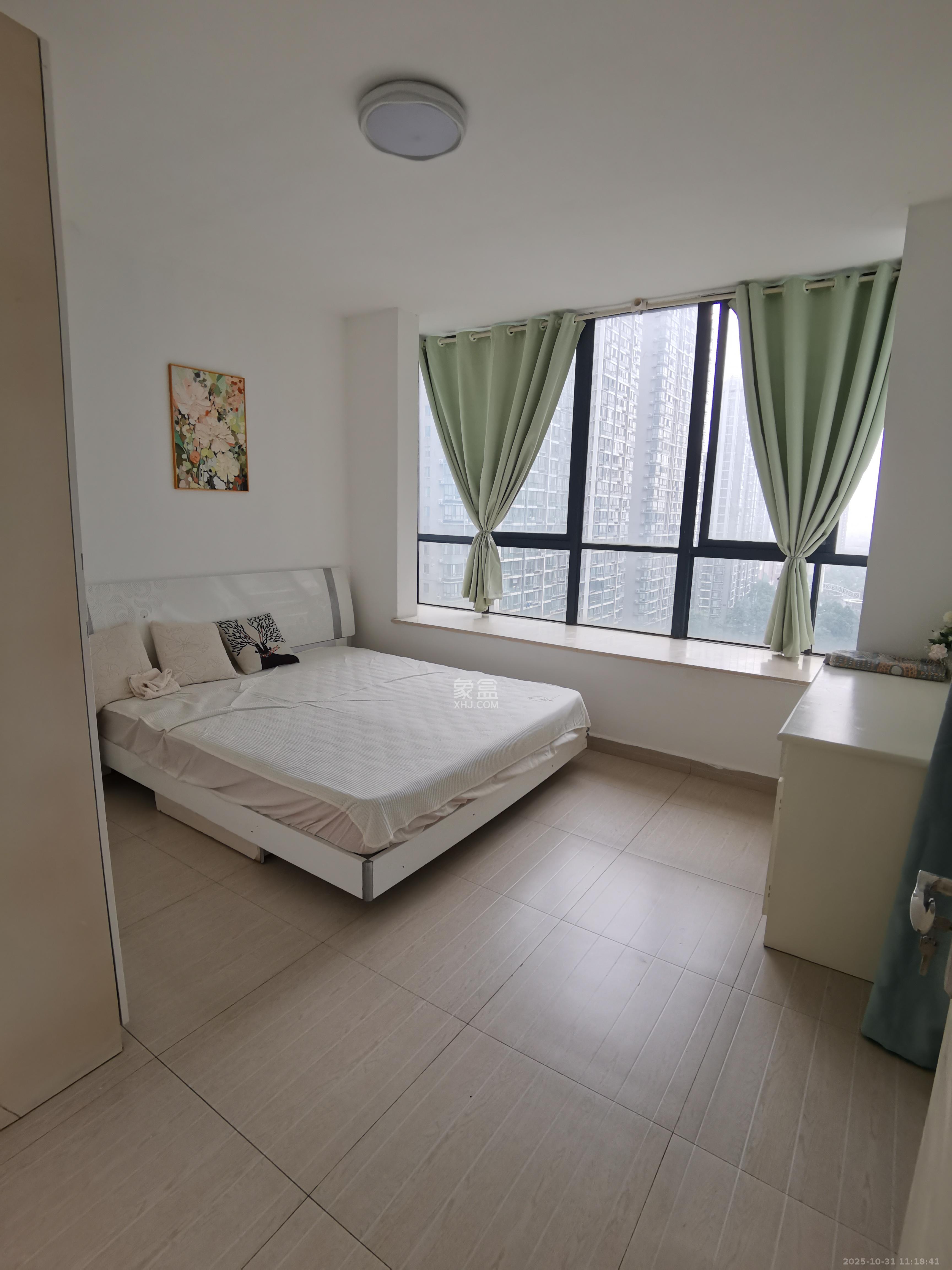 湘江世纪城揽江苑 3室2厅2卫 3000.0元/月 湘江世纪城揽江苑 3室2厅2卫 3000.0元/月室内图