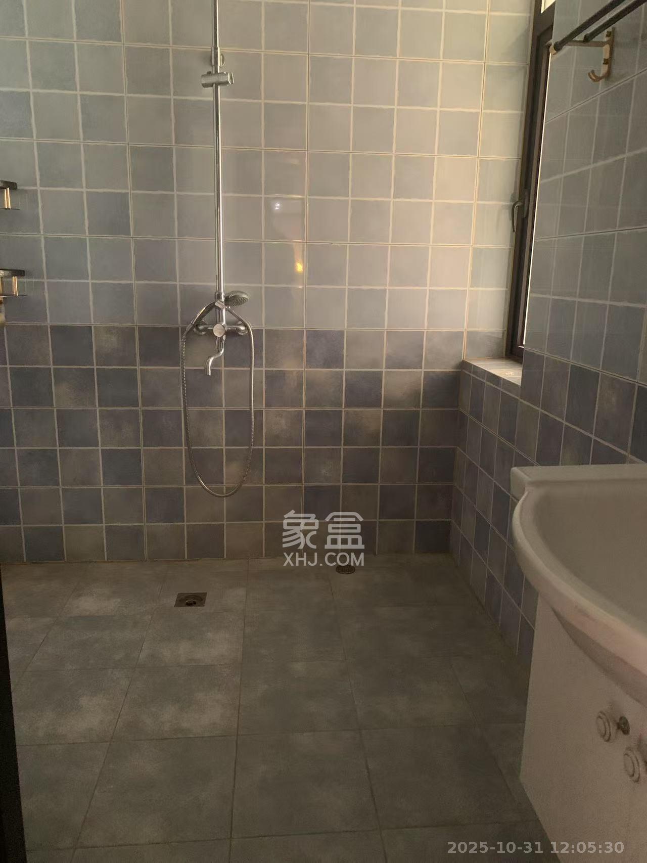 新悦家园  3室2厅1卫    3000.0元/月室内图