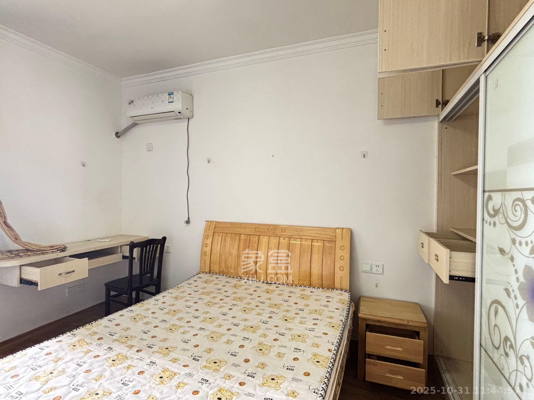 福嘉园  2室2厅1卫    1800.0元/月 福嘉园  2室2厅1卫    1800.0元/月室内图