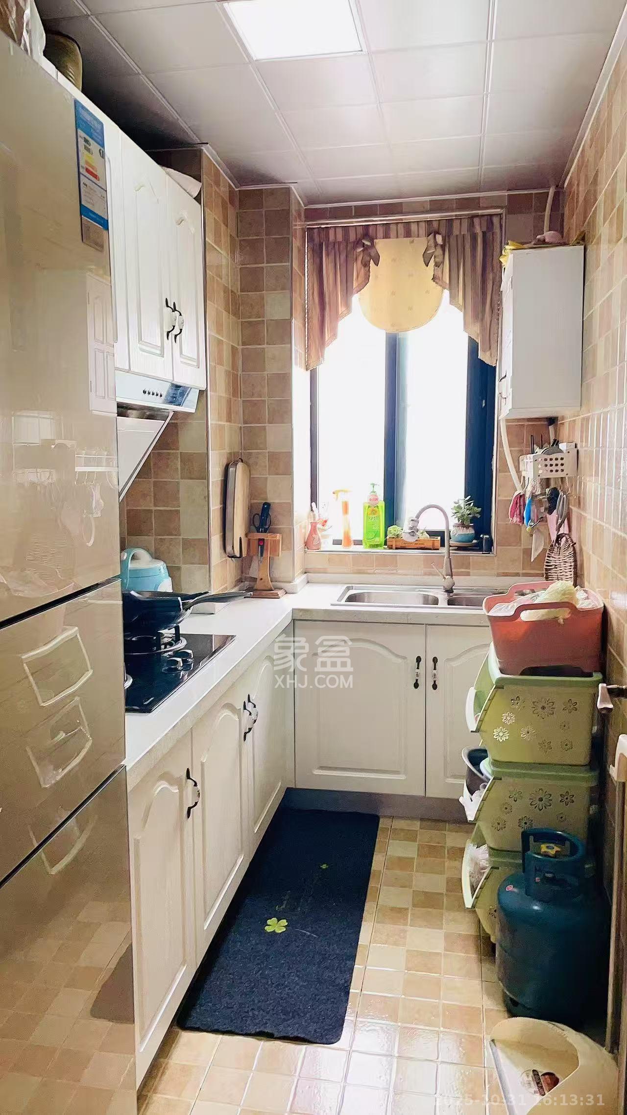 嘉汇公馆  1室1厅1卫    2000.0元/月室内图