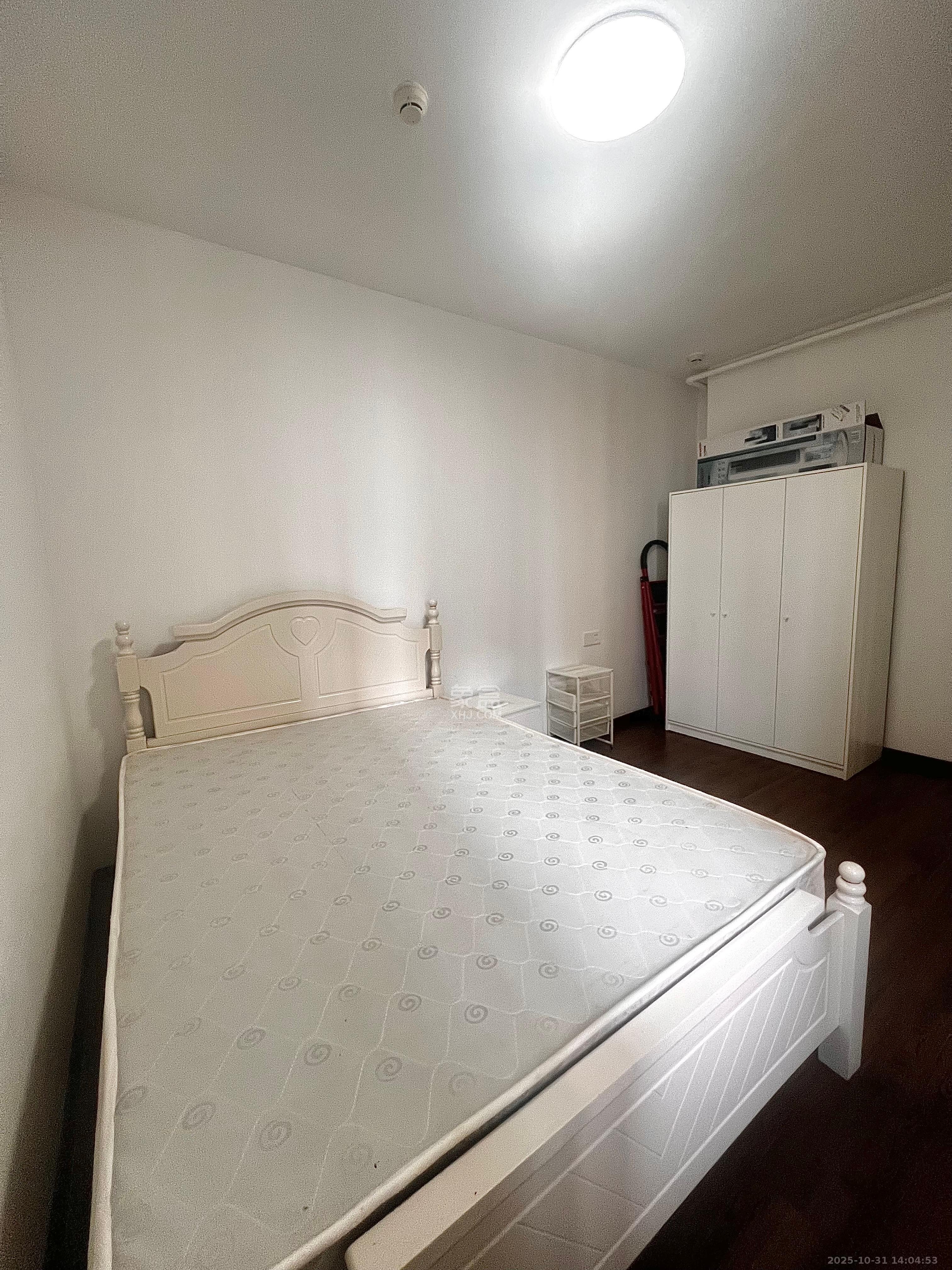 北辰三角洲C2区  3室1厅1卫    3200.0元/月室内图