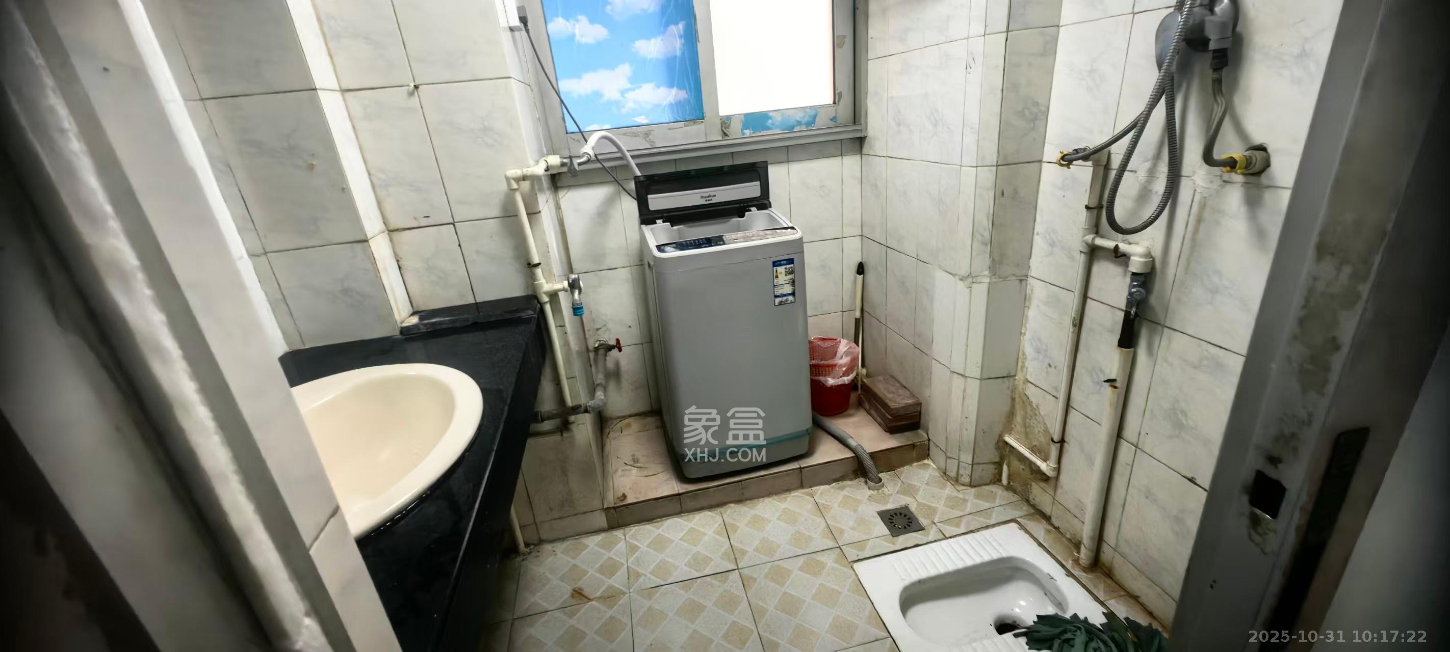 老鸦冲小区  2室1厅1卫    1700.0元/月室内图