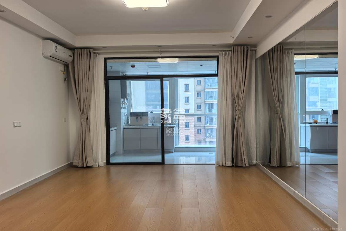 中建嘉和城  1室1厅1卫    1500.0元/月 中建嘉和城  1室1厅1卫    1500.0元/月室内图