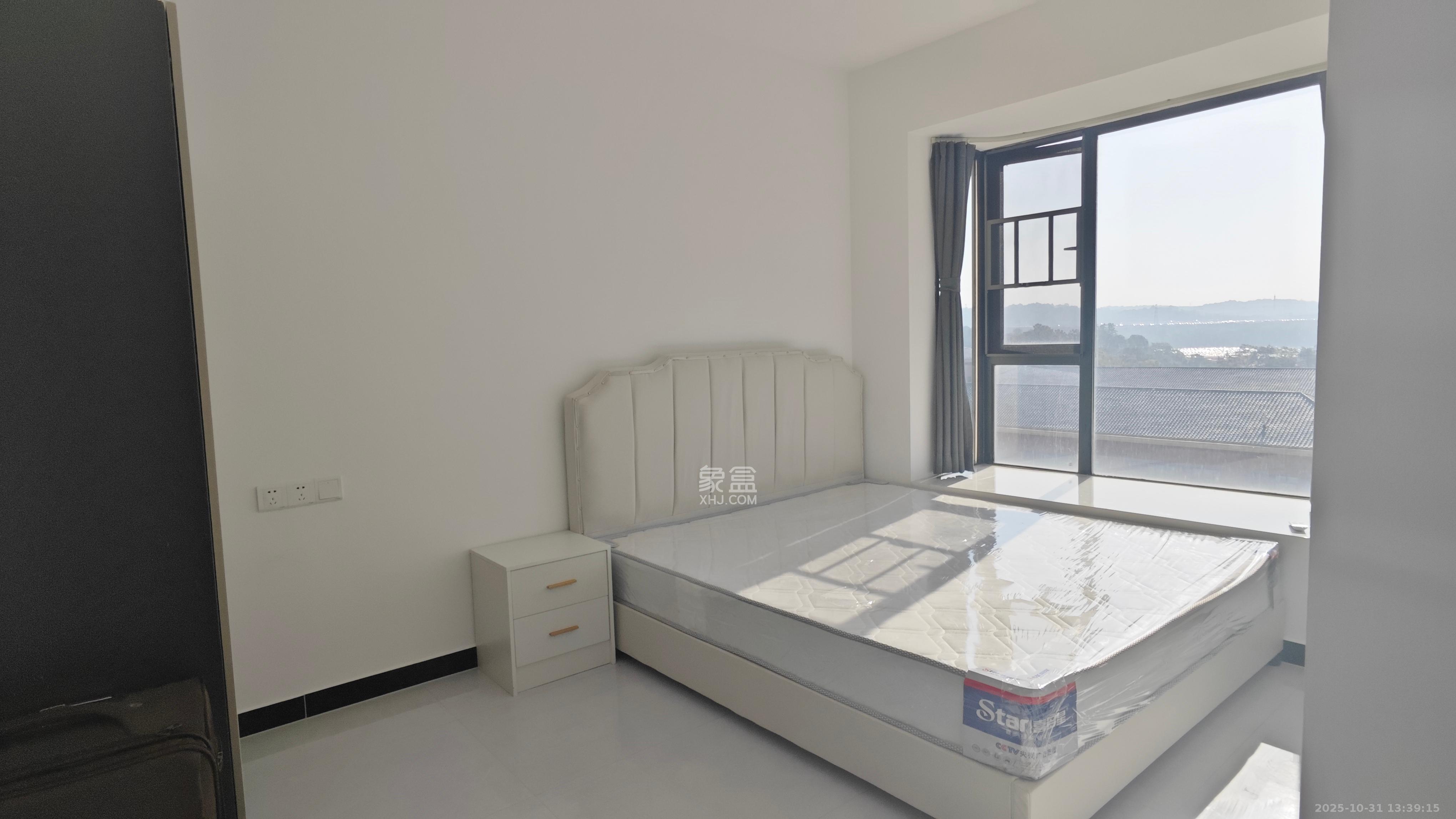 中建嘉和城  3室2厅1卫    2300.0元/月 中建嘉和城  3室2厅1卫    2300.0元/月室内图