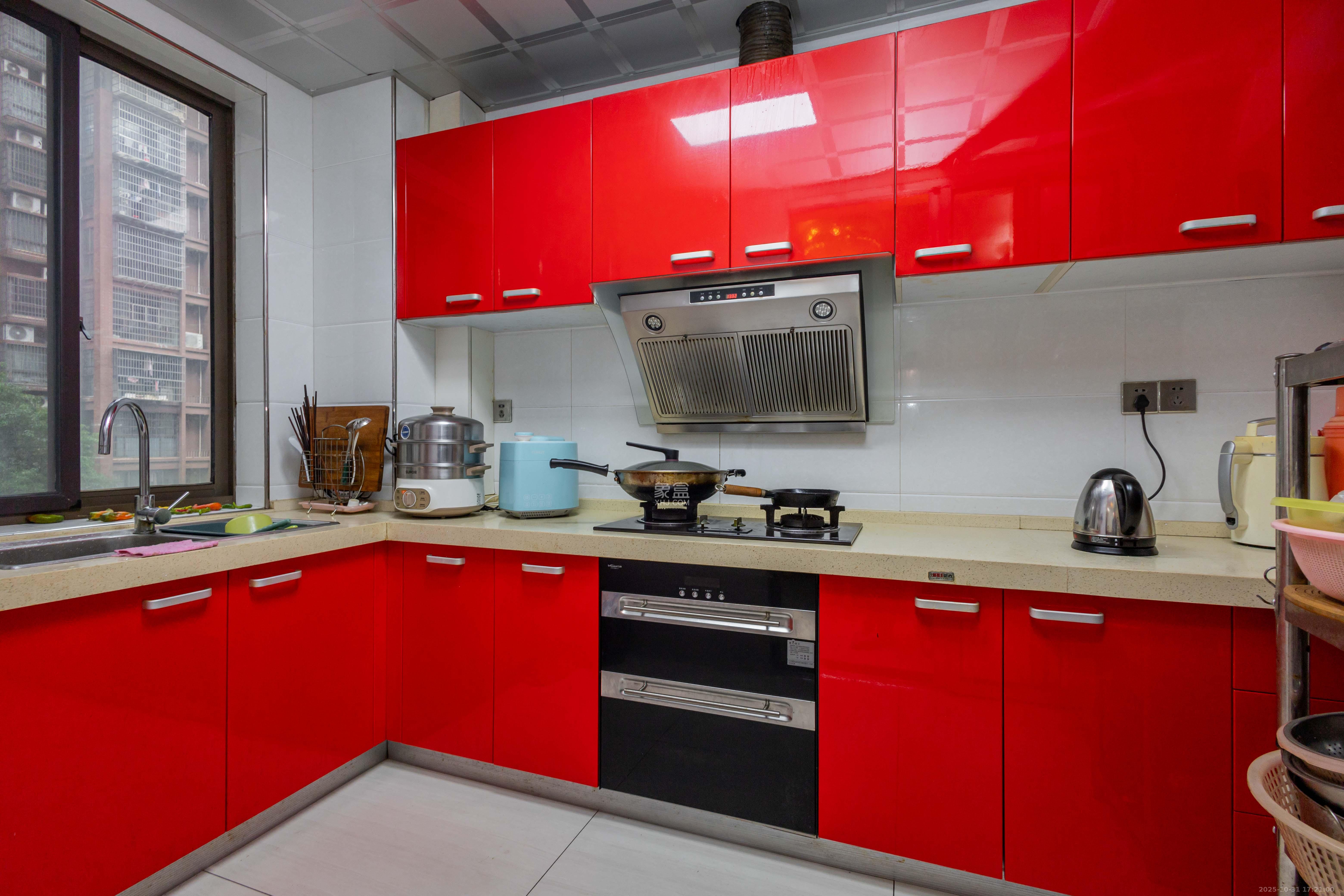 方略潇邦 3室2厅2卫 66.8万 方略潇邦 3室2厅2卫 66.8万厨房