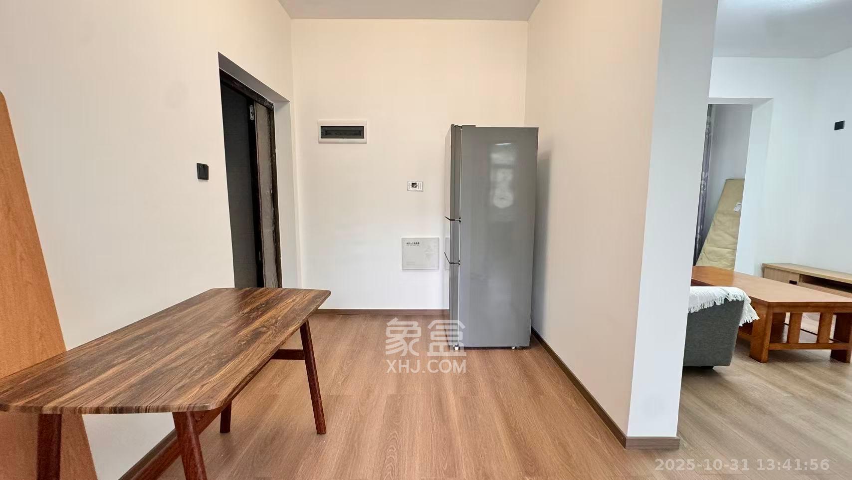 牛力家园  2室2厅1卫    1800.0元/月室内图