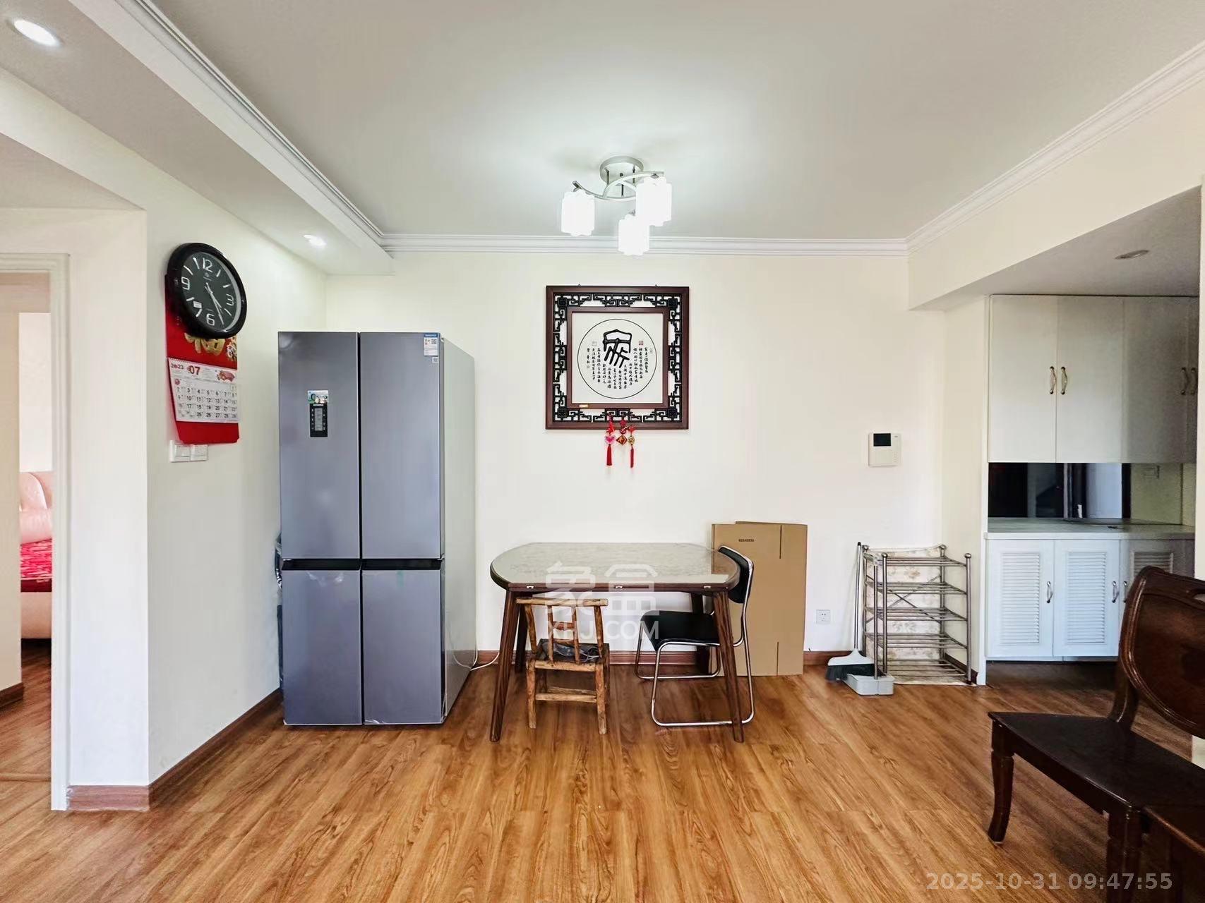 湘江锦绣  2室2厅1卫    2200.0元/月 湘江锦绣  2室2厅1卫    2200.0元/月室内图