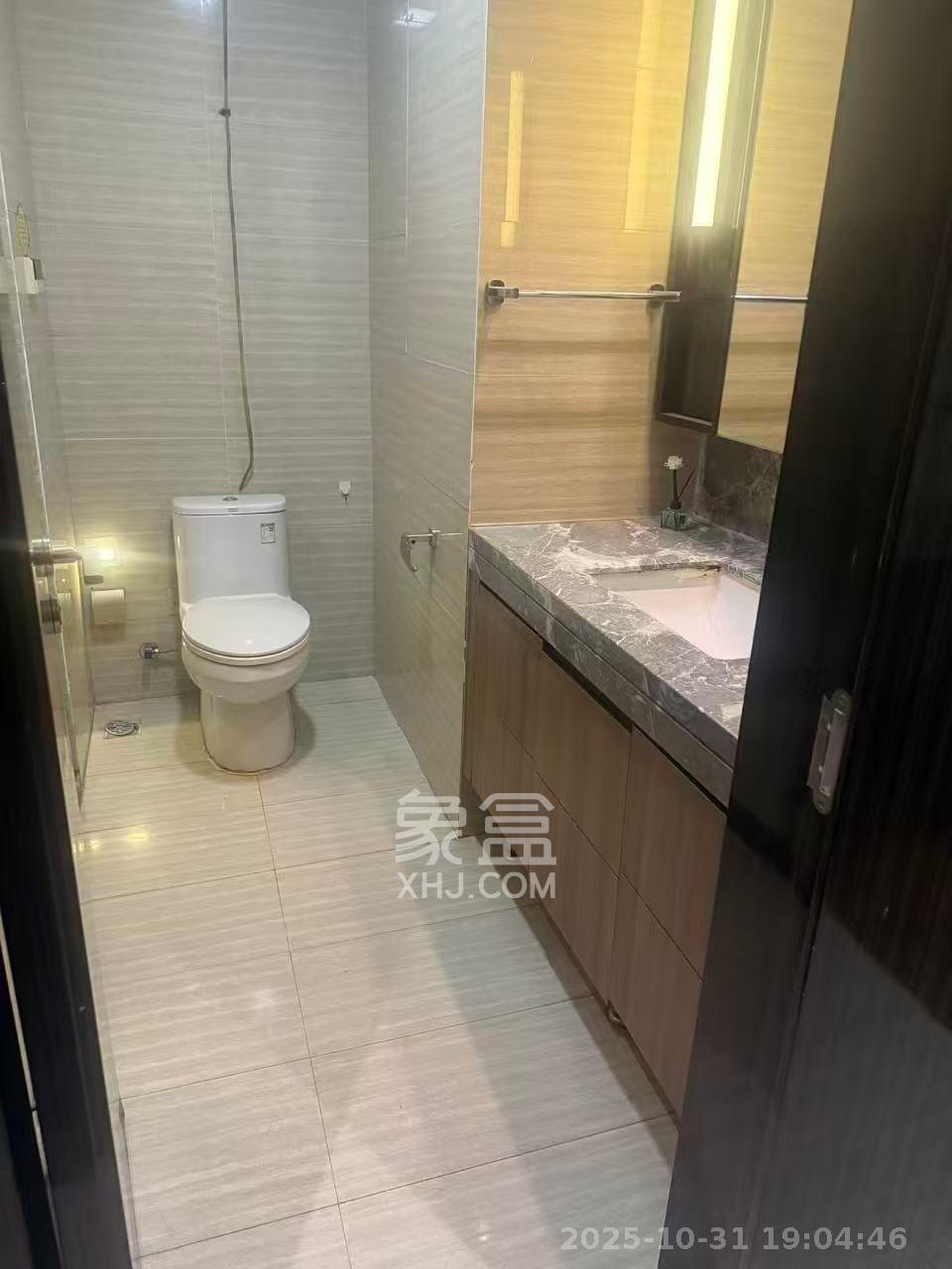 华远国际公寓 1室1厅1卫 3300.0元/月 华远国际公寓 1室1厅1卫 3300.0元/月室内图