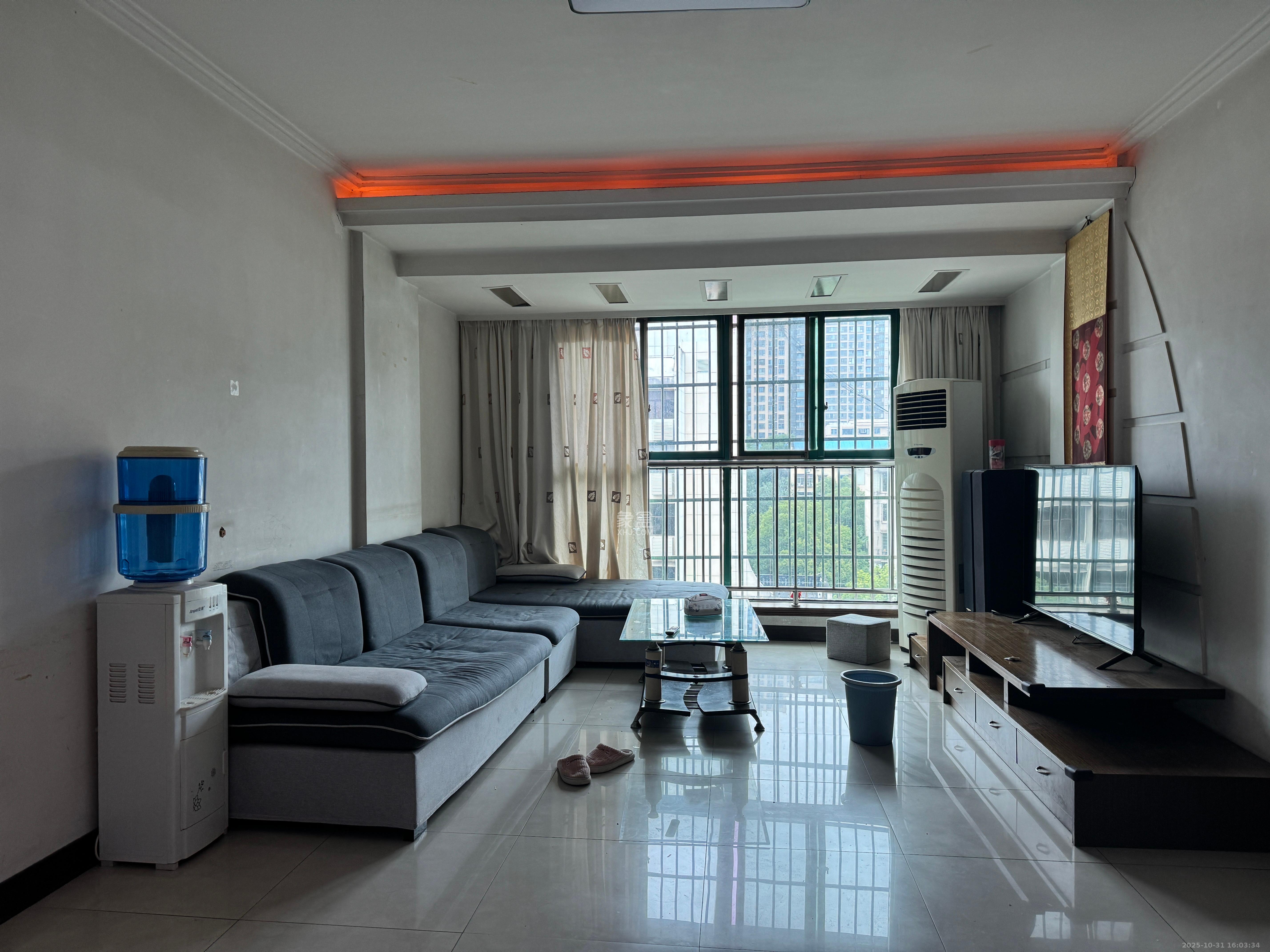 三湘小区  3室2厅1卫    1500.0元/月