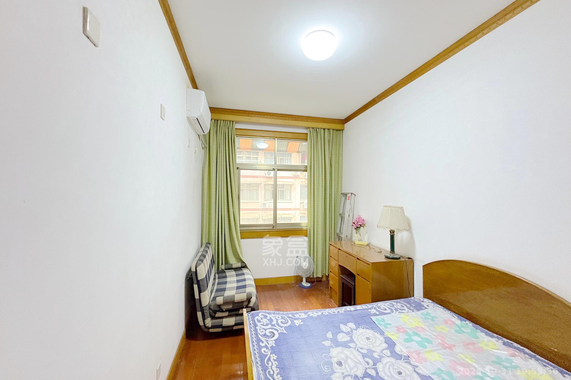 长沙晚报宿舍、晚报大厦  3室2厅2卫    106.0万卧室