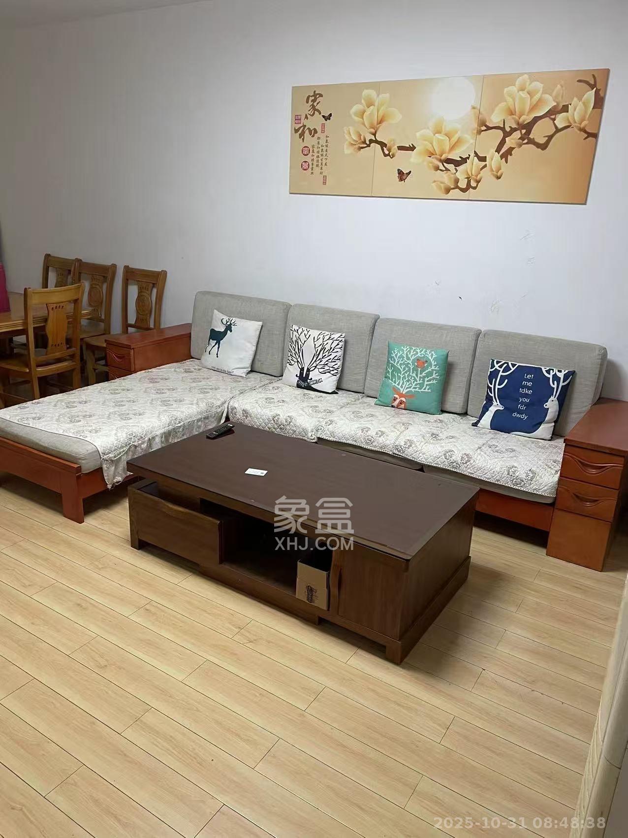 香槟小镇(香槟花苑) 2室2厅1卫 1600.0元/月 香槟小镇(香槟花苑) 2室2厅1卫 1600.0元/月室内图