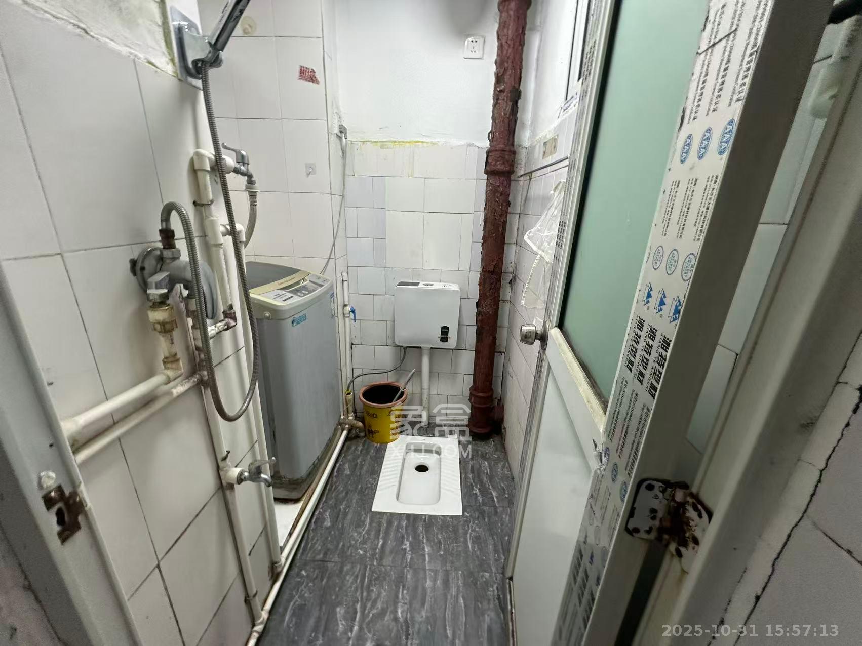 桂花二村  2室1厅1卫    1400.0元/月室内图