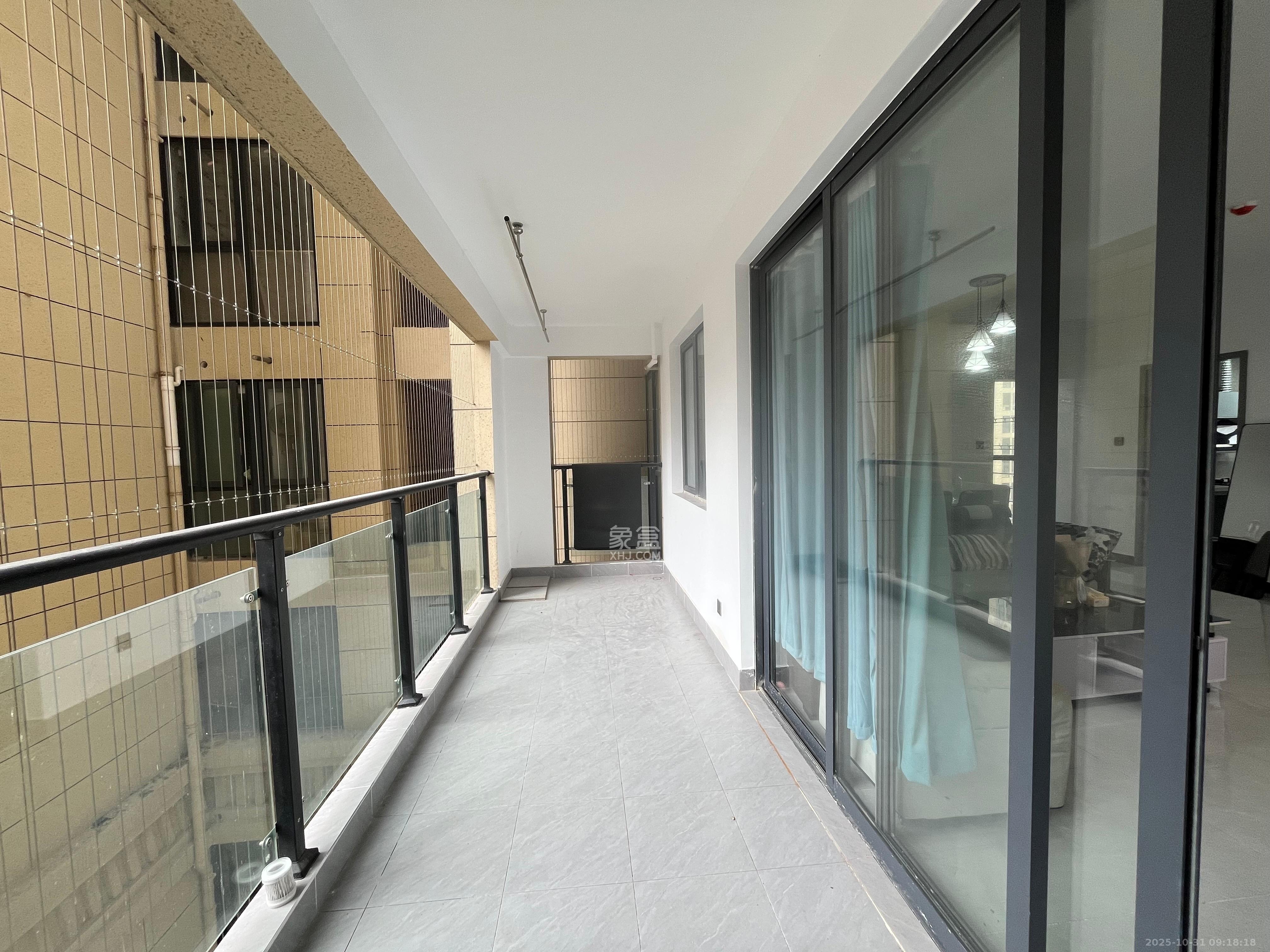 明发阅江悦府  3室2厅2卫    2300.0元/月 明发阅江悦府  3室2厅2卫    2300.0元/月室内图