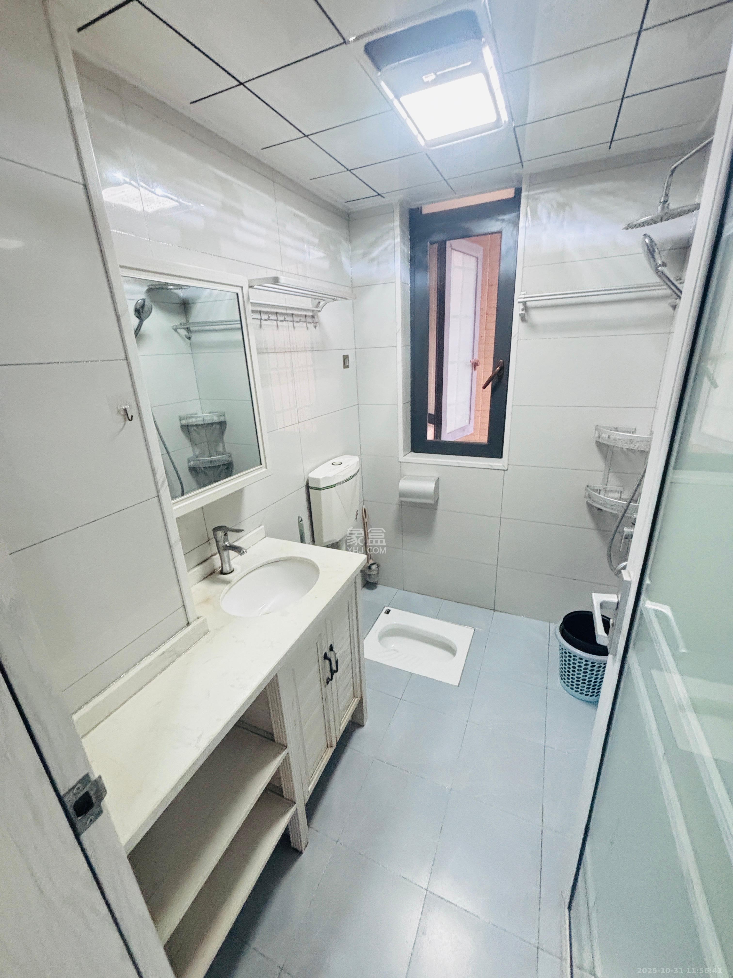 洋湖明园一期  2室1厅1卫    1600.0元/月室内图