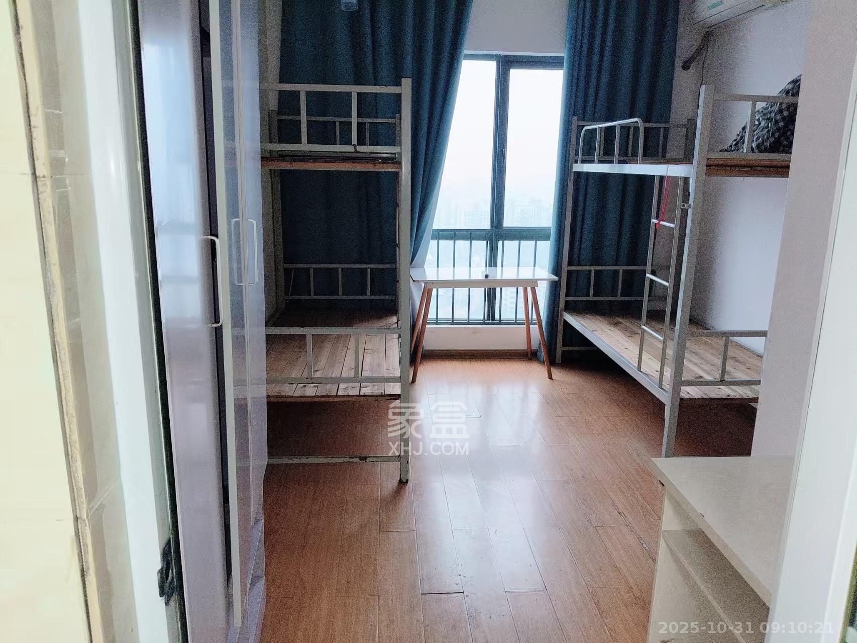 叠彩兰亭 3室2厅1卫 2300.0元/月 叠彩兰亭 3室2厅1卫 2300.0元/月室内图