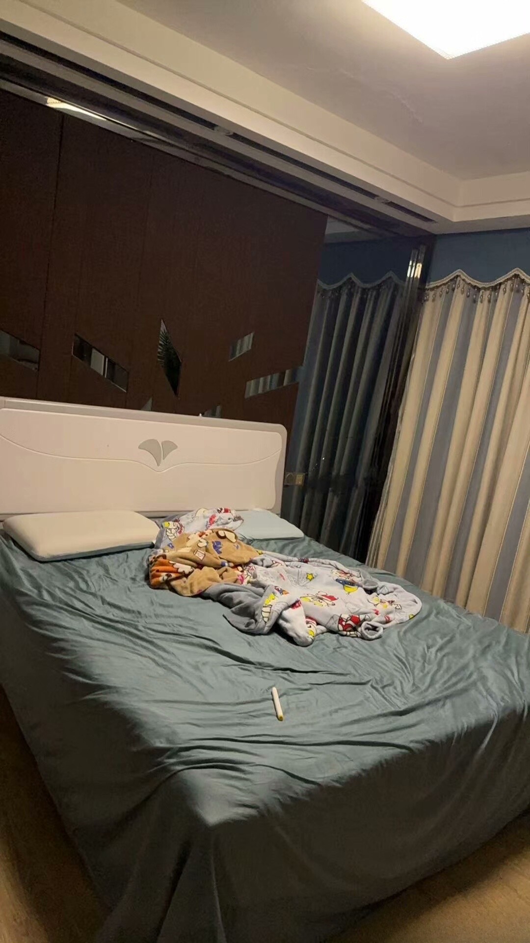 枫丹白露  3室2厅2卫    3000.0元/月室内图