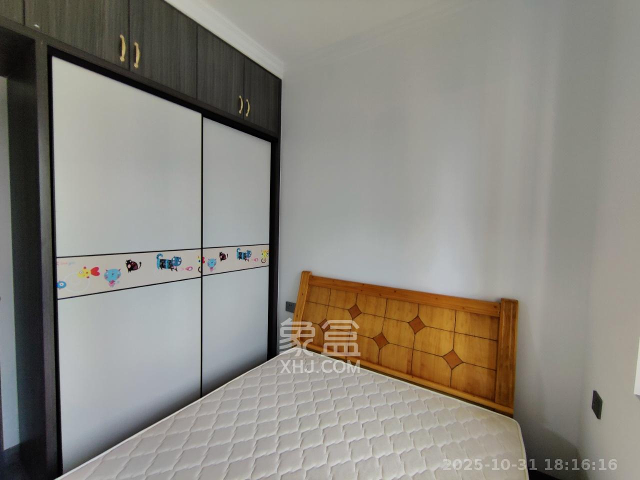 长房明宸府  2室1厅1卫    1700.0元/月室内图