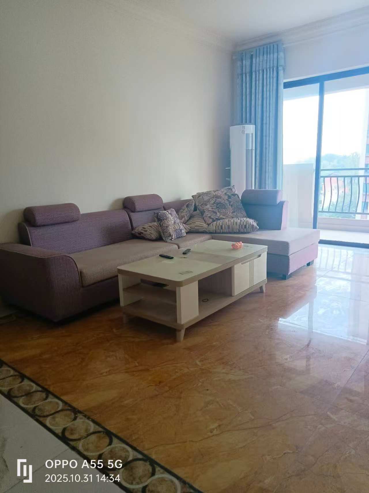 碧桂园 4室2厅2卫 2600.0元/月 碧桂园 4室2厅2卫 2600.0元/月室内图