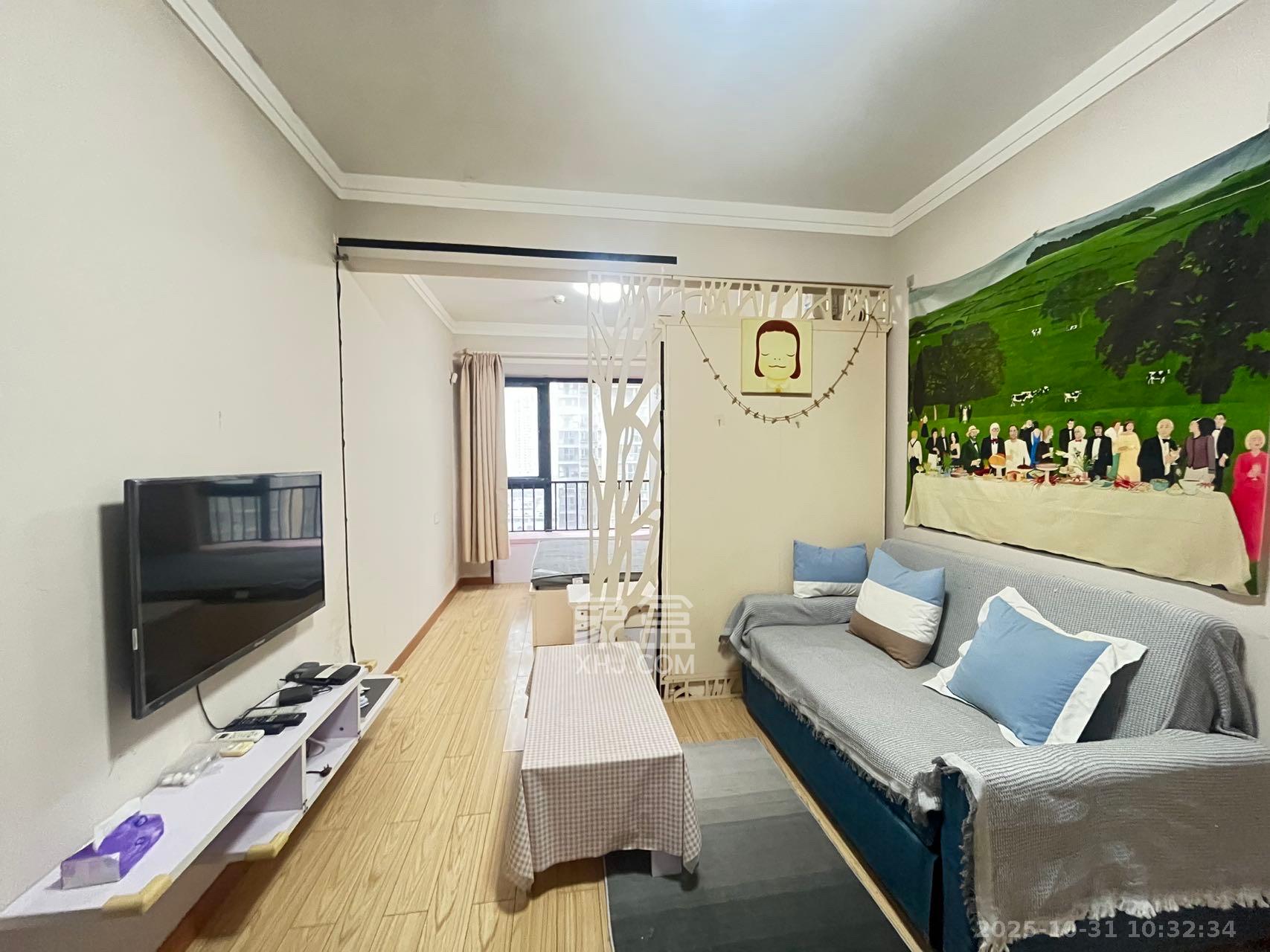 藏珑湖上国际花园 1室1厅1卫 1600.0元/月 藏珑湖上国际花园 1室1厅1卫 1600.0元/月室内图