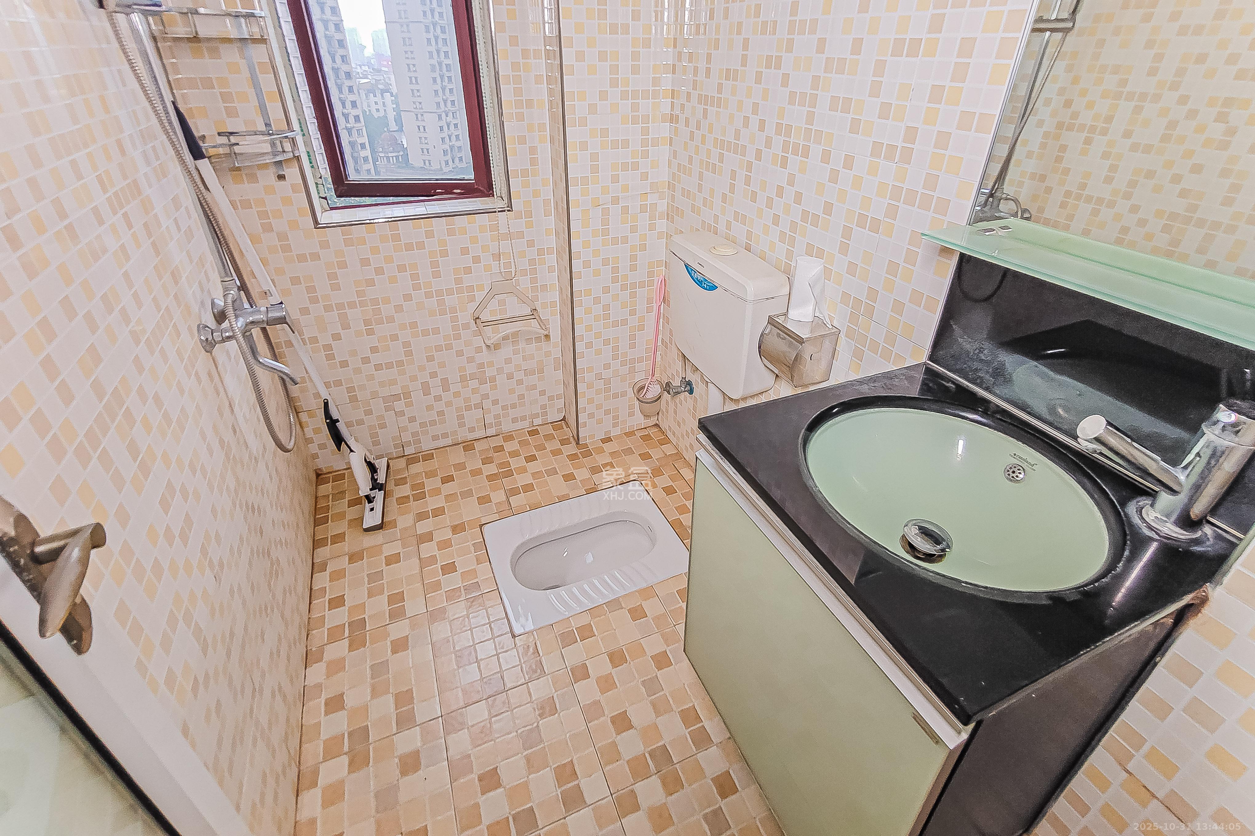 三力公寓（三力国际）  2室1厅1卫    49.8万卫生间