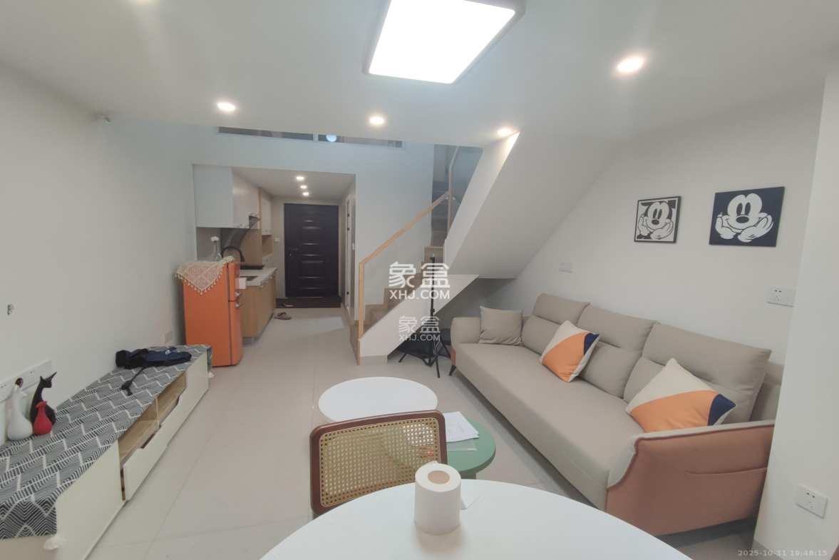 保利天禧EF区 2室1厅1卫 2500.0元/月 保利天禧EF区 2室1厅1卫 2500.0元/月室内图