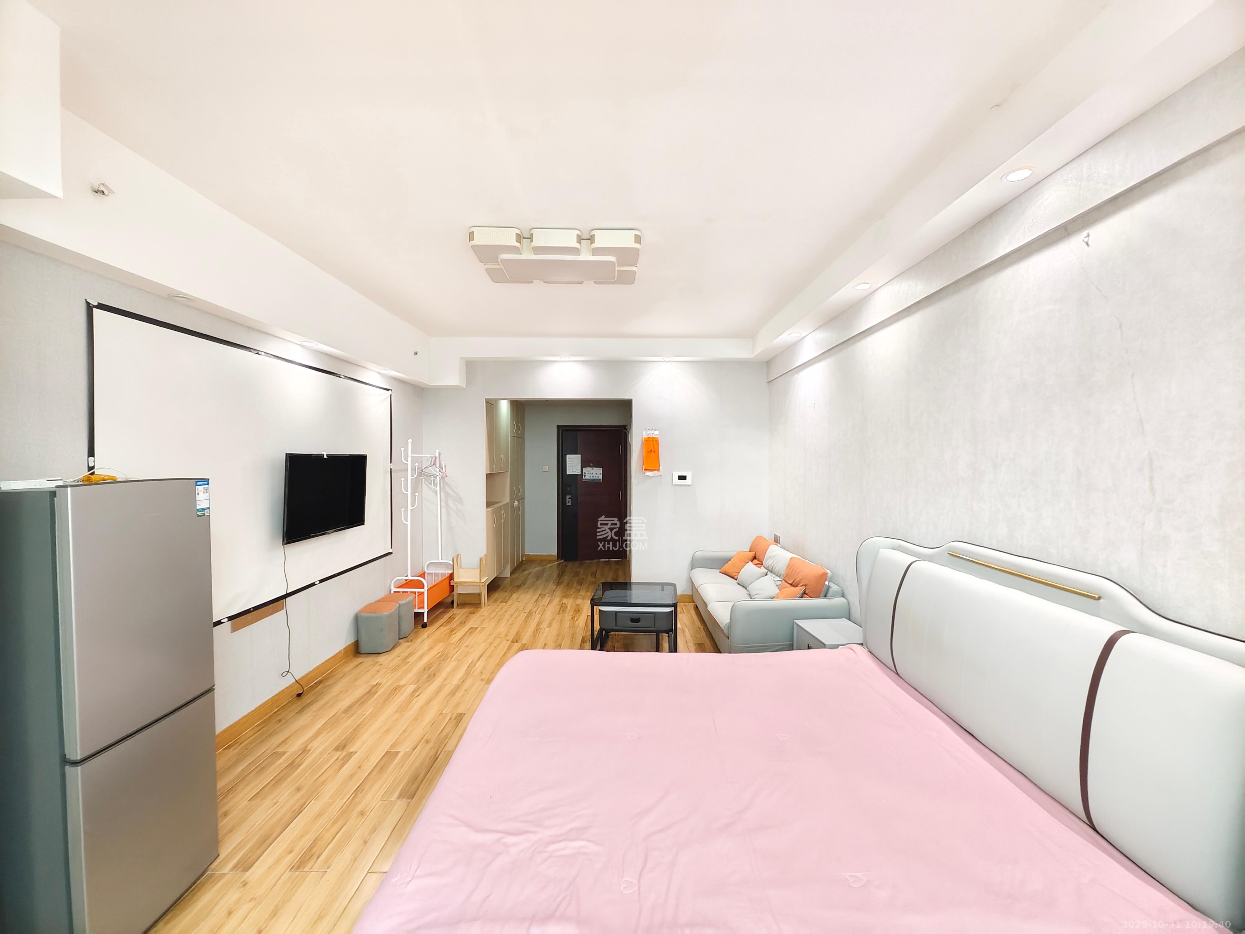 东友星座  1室1厅1卫    1800.0元/月室内图