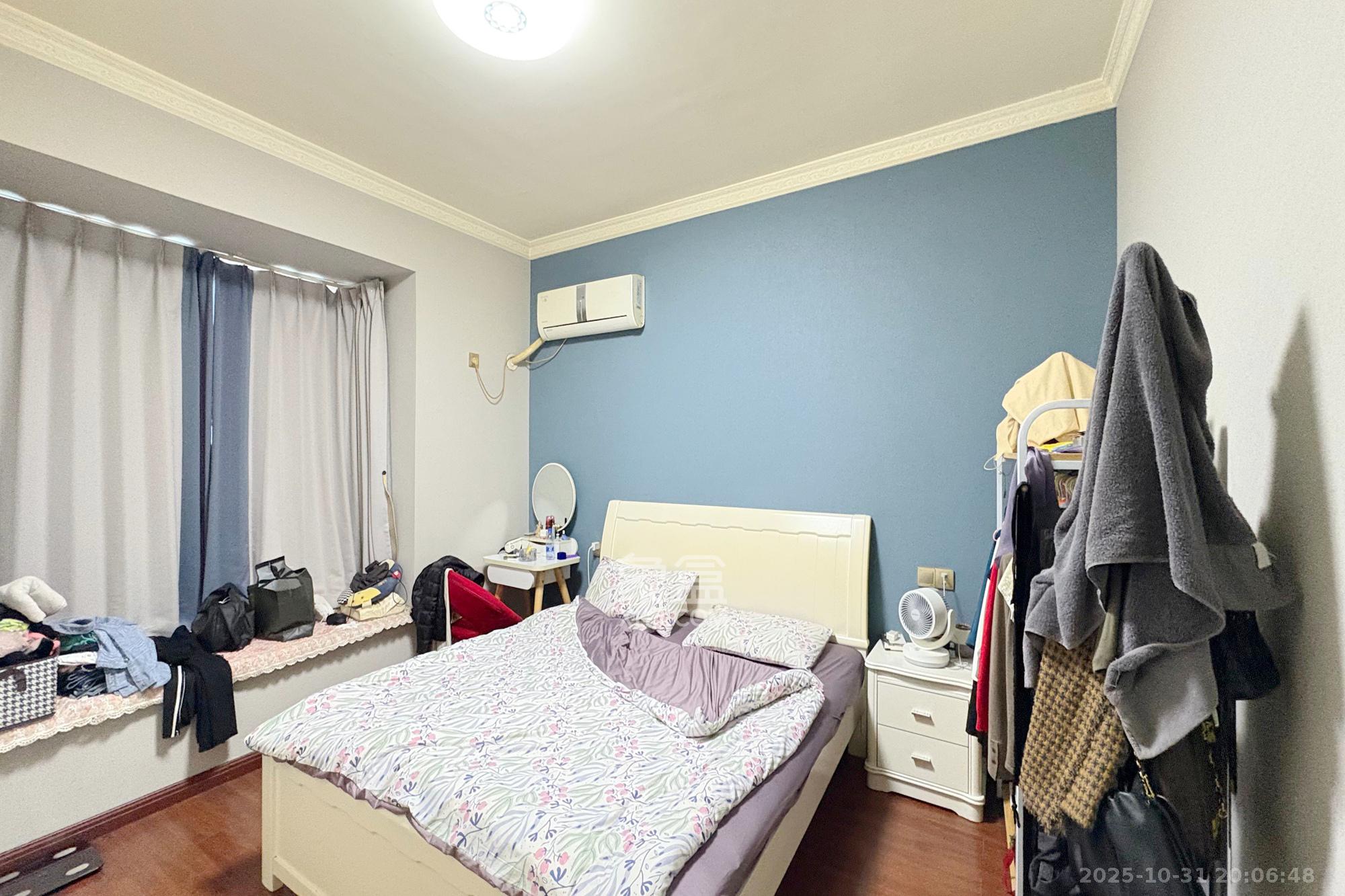 凯乐国际城  2室2厅2卫    80.0万 凯乐国际城  2室2厅2卫    80.0万卧室