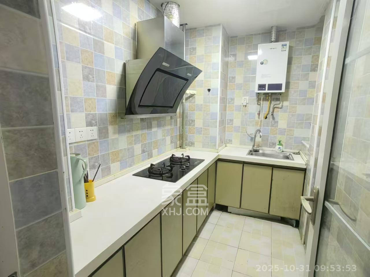 金地格林公馆  1室2厅1卫    2300.0元/月 金地格林公馆  1室2厅1卫    2300.0元/月室内图