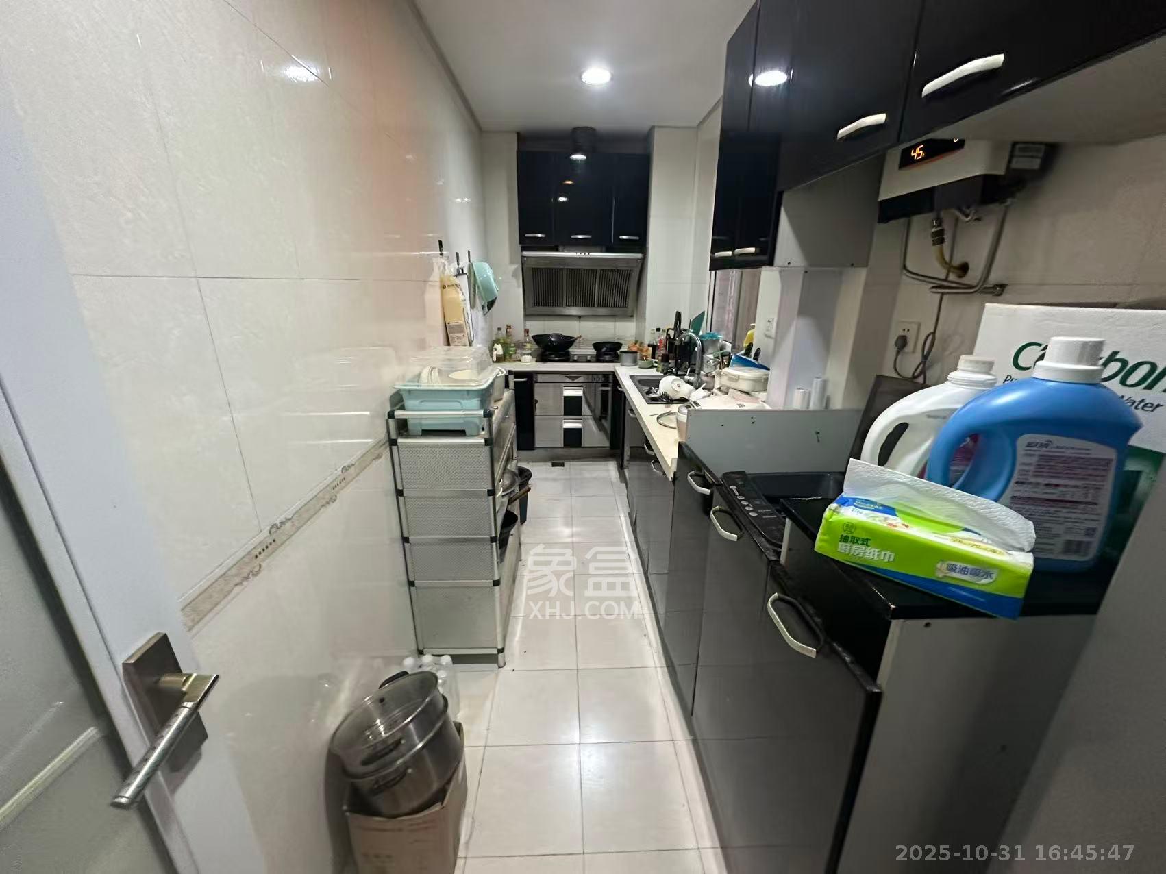 中扬华苑  2室1厅1卫    2000.0元/月 中扬华苑  2室1厅1卫    2000.0元/月室内图