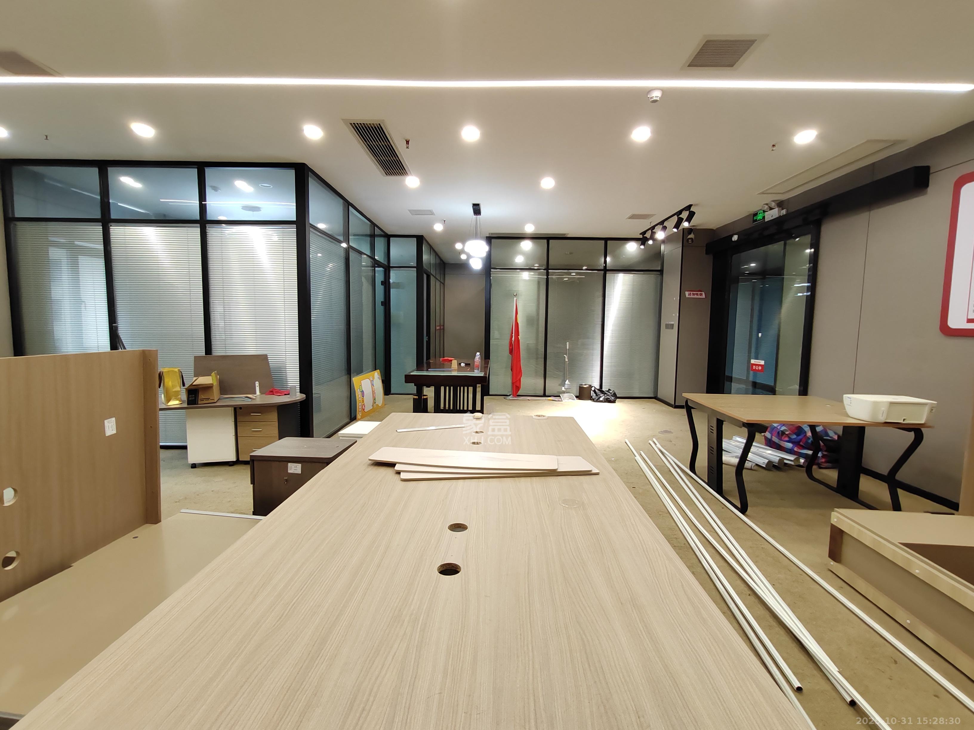 星雅美辰   169.0㎡      6500.0元/月室内图