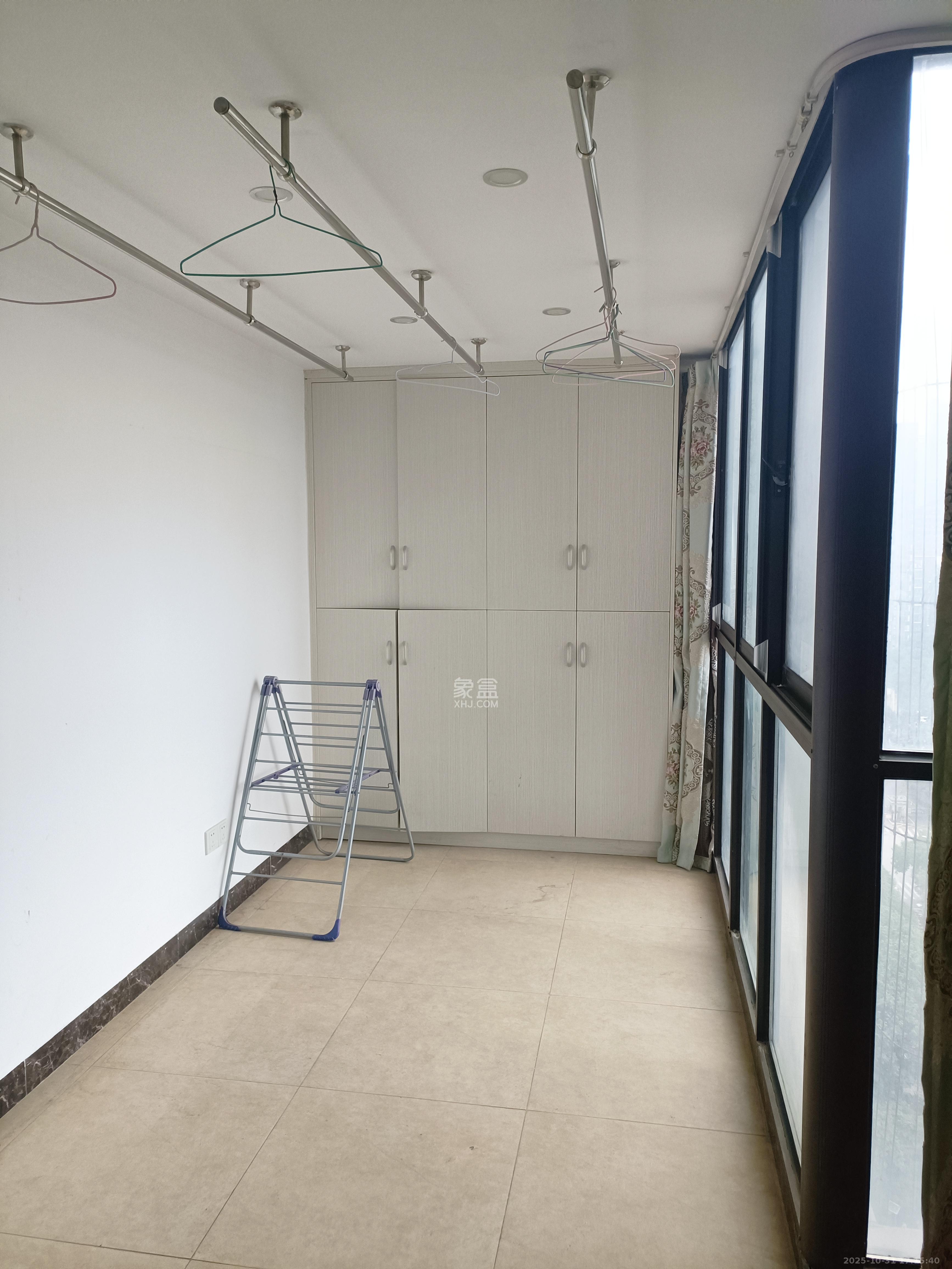 雨花公馆(紫苔名苑) 4室2厅2卫 3000.0元/月 雨花公馆(紫苔名苑) 4室2厅2卫 3000.0元/月室内图