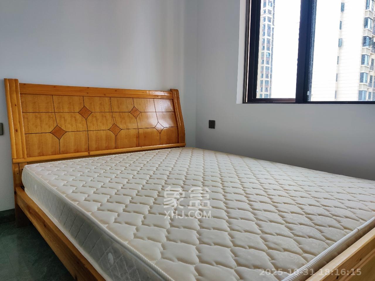 长房明宸府  2室1厅1卫    1700.0元/月室内图