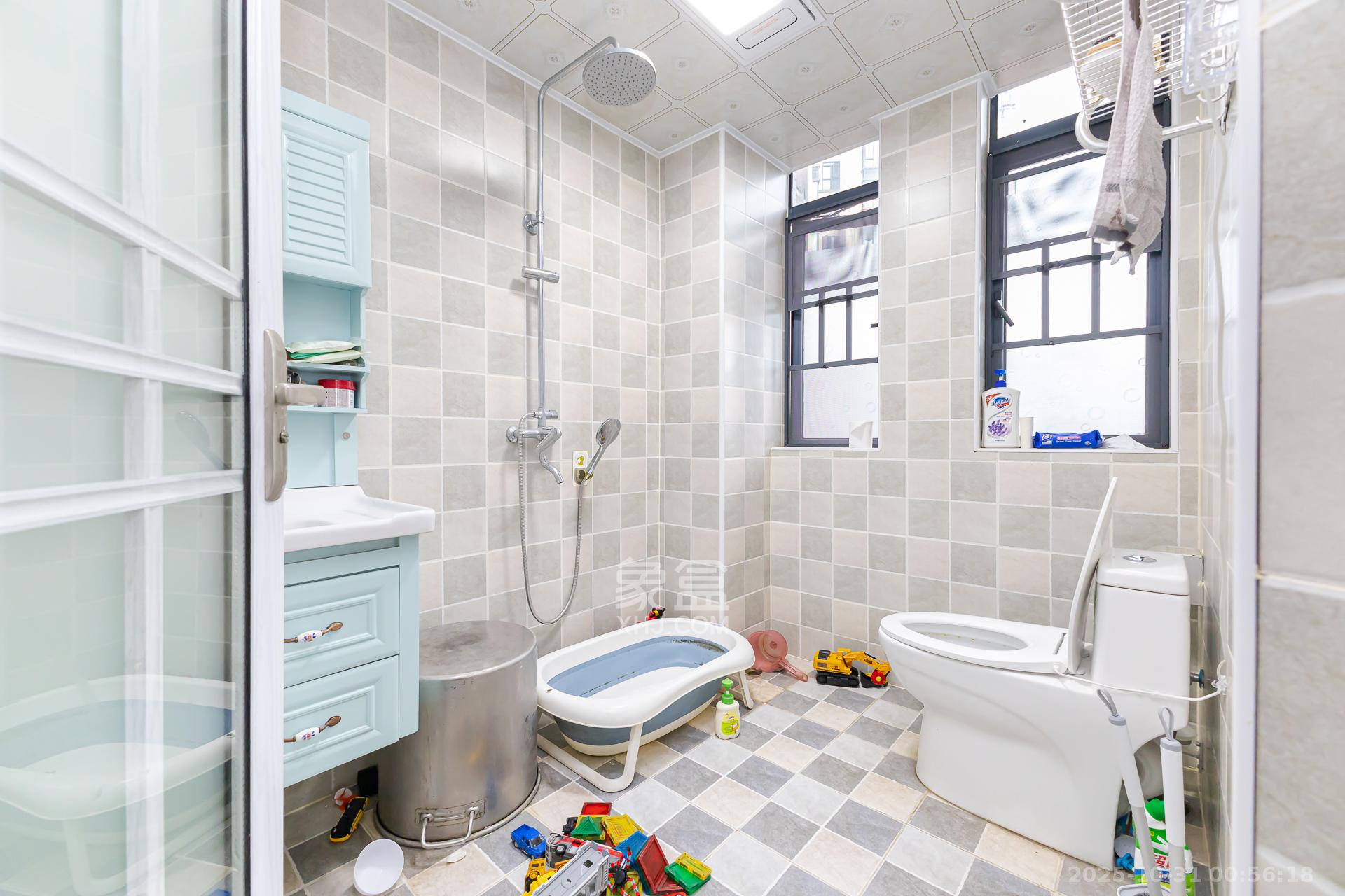 珠江东方明珠（新地东方明珠）三期  1室0厅0卫    106.0万卫生间