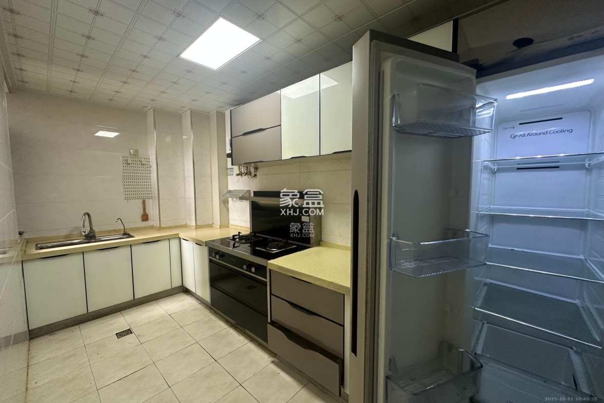 剑桥名门 2室1厅1卫 2300.0元/月 剑桥名门 2室1厅1卫 2300.0元/月室内图